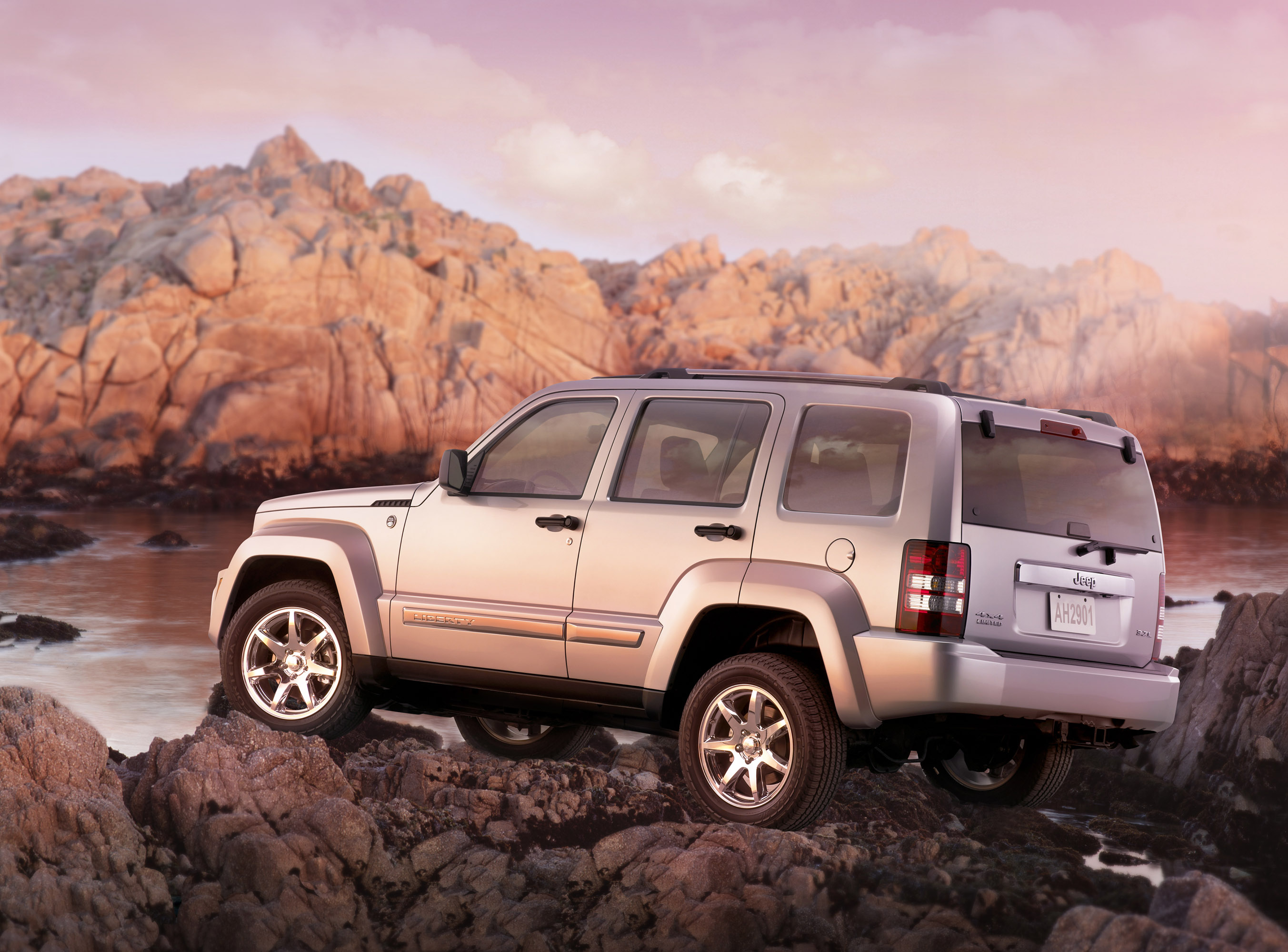 Jeep Liberty photo #24