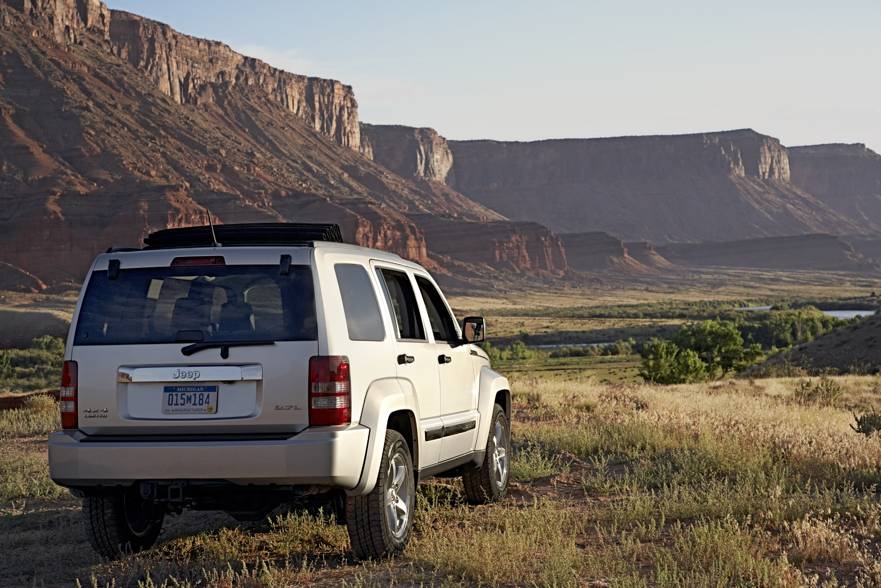 Jeep Liberty photo #28