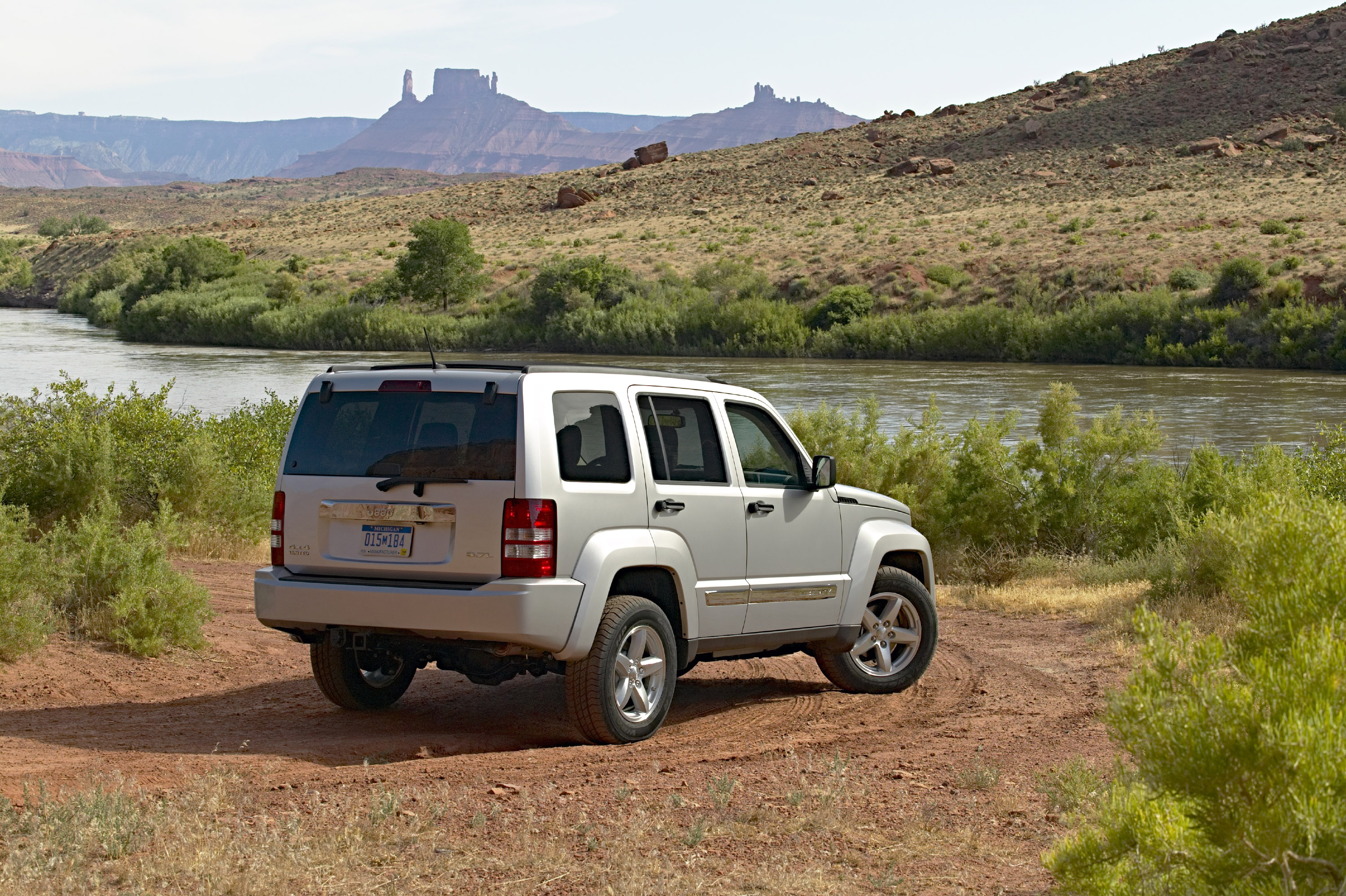 Jeep Liberty photo #29