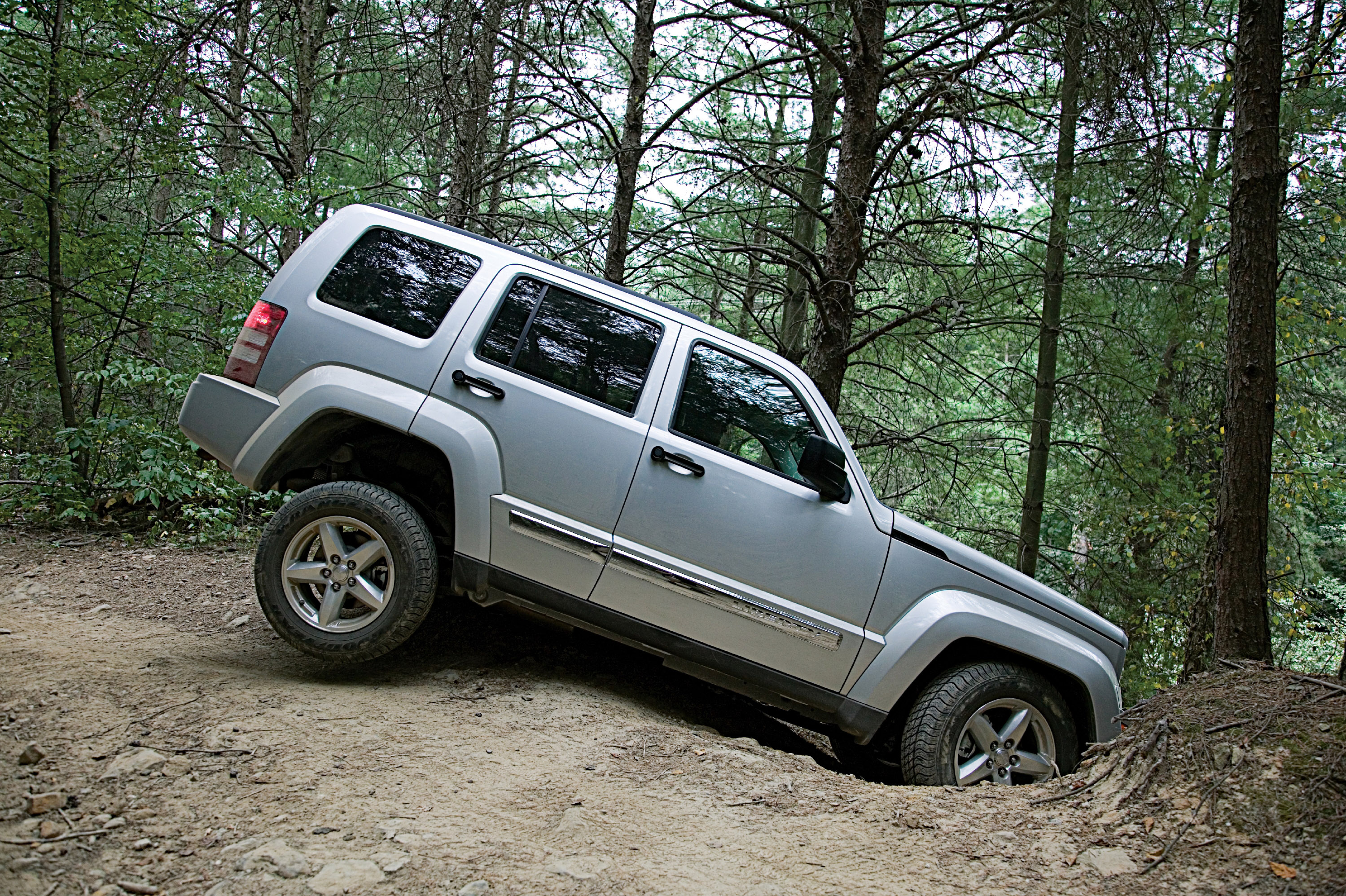 Jeep Liberty photo #32