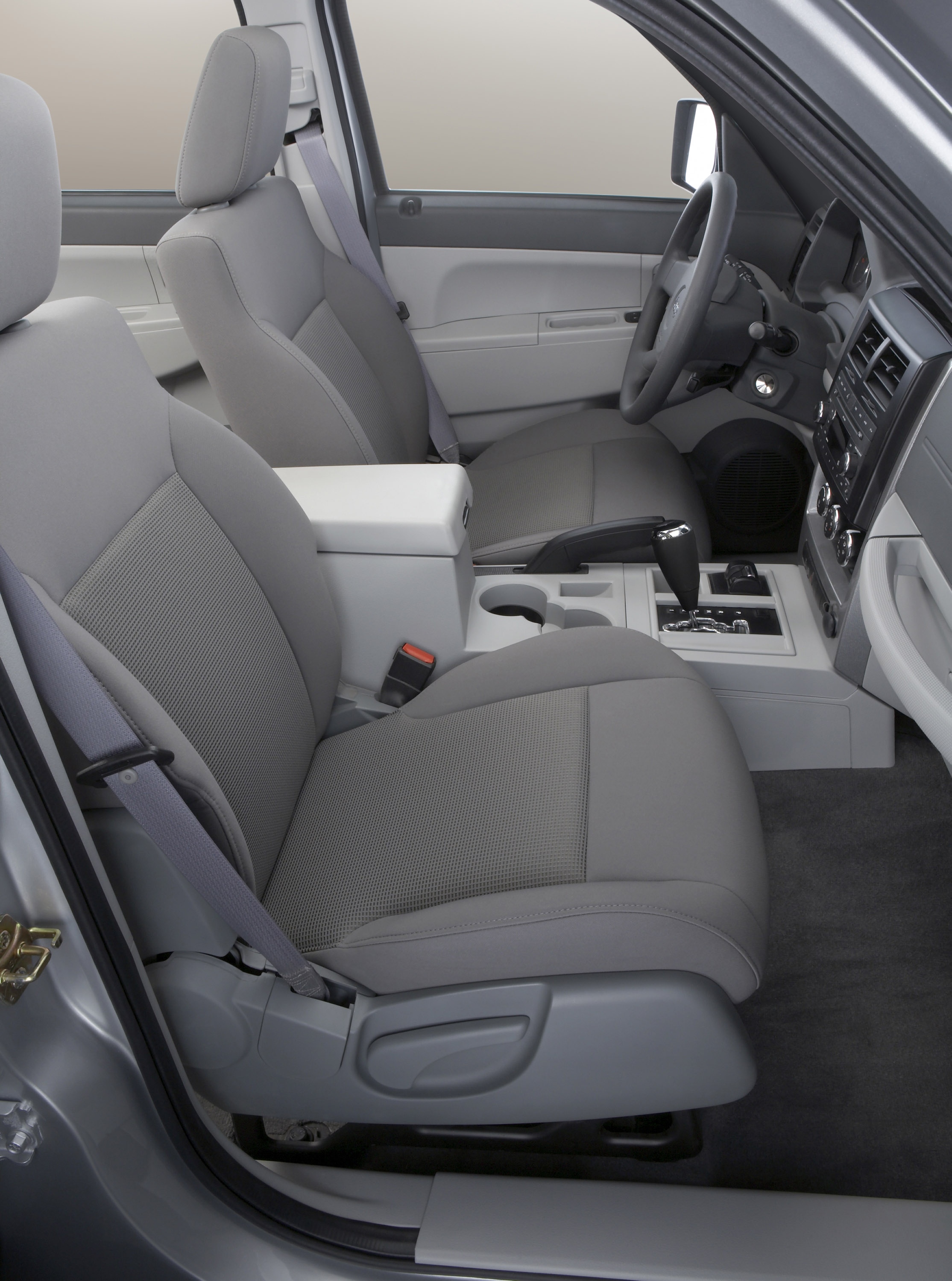 Jeep Liberty photo #39