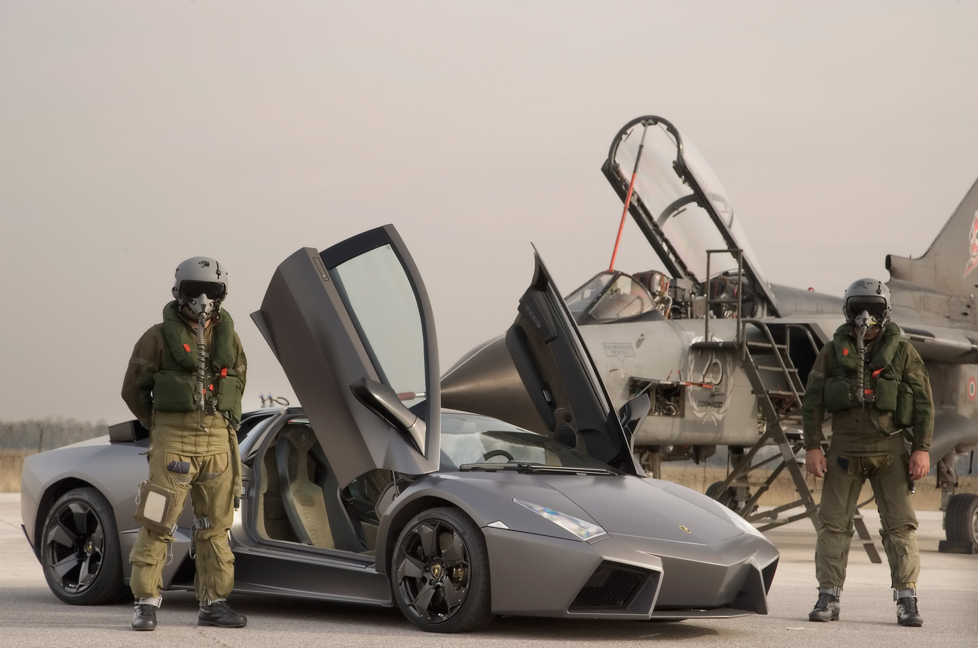 Lamborghini Reventon photo #1