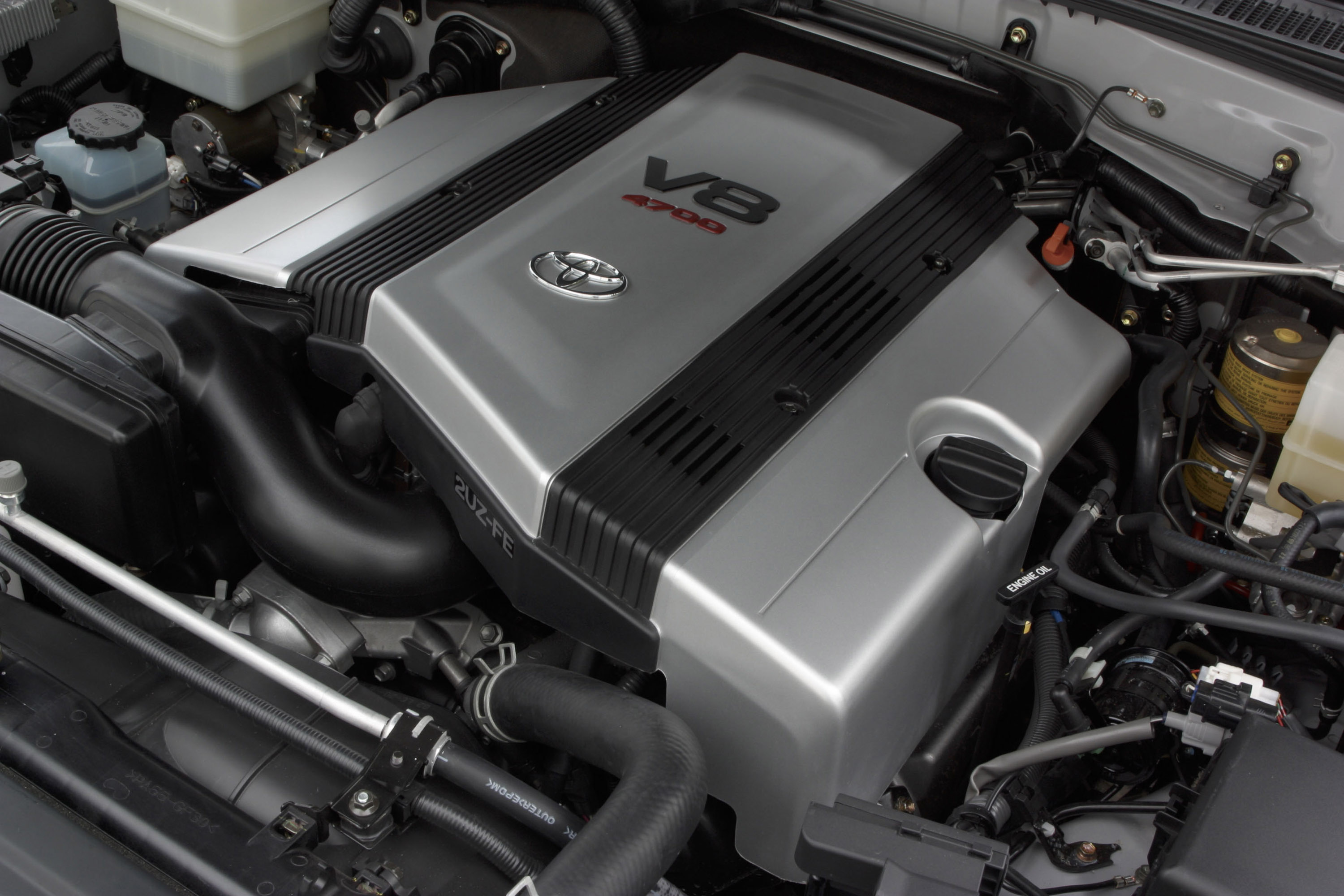 Toyota Land Cruiser V8 photo #55