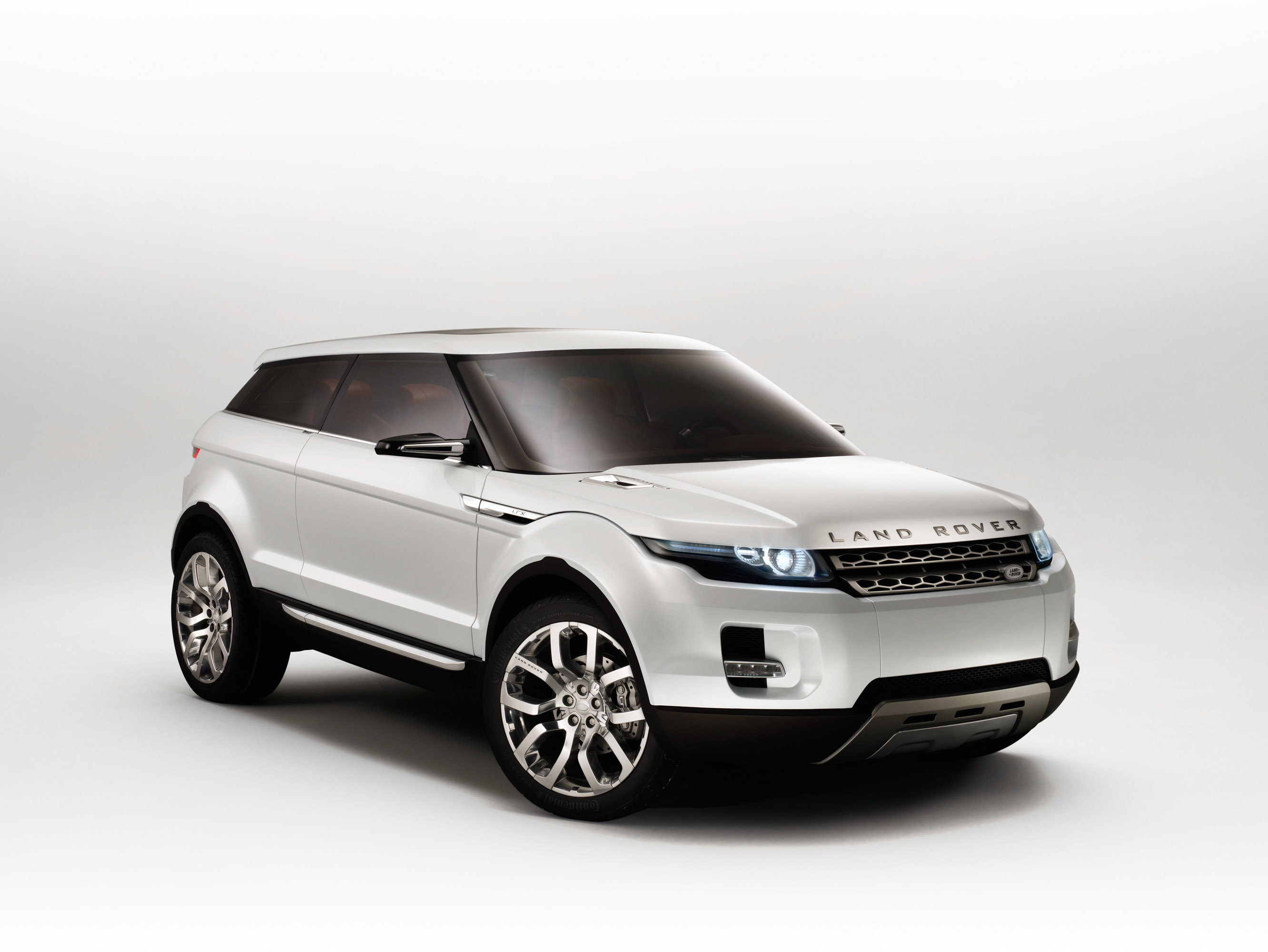 Land Rover LRX Concept photo #1