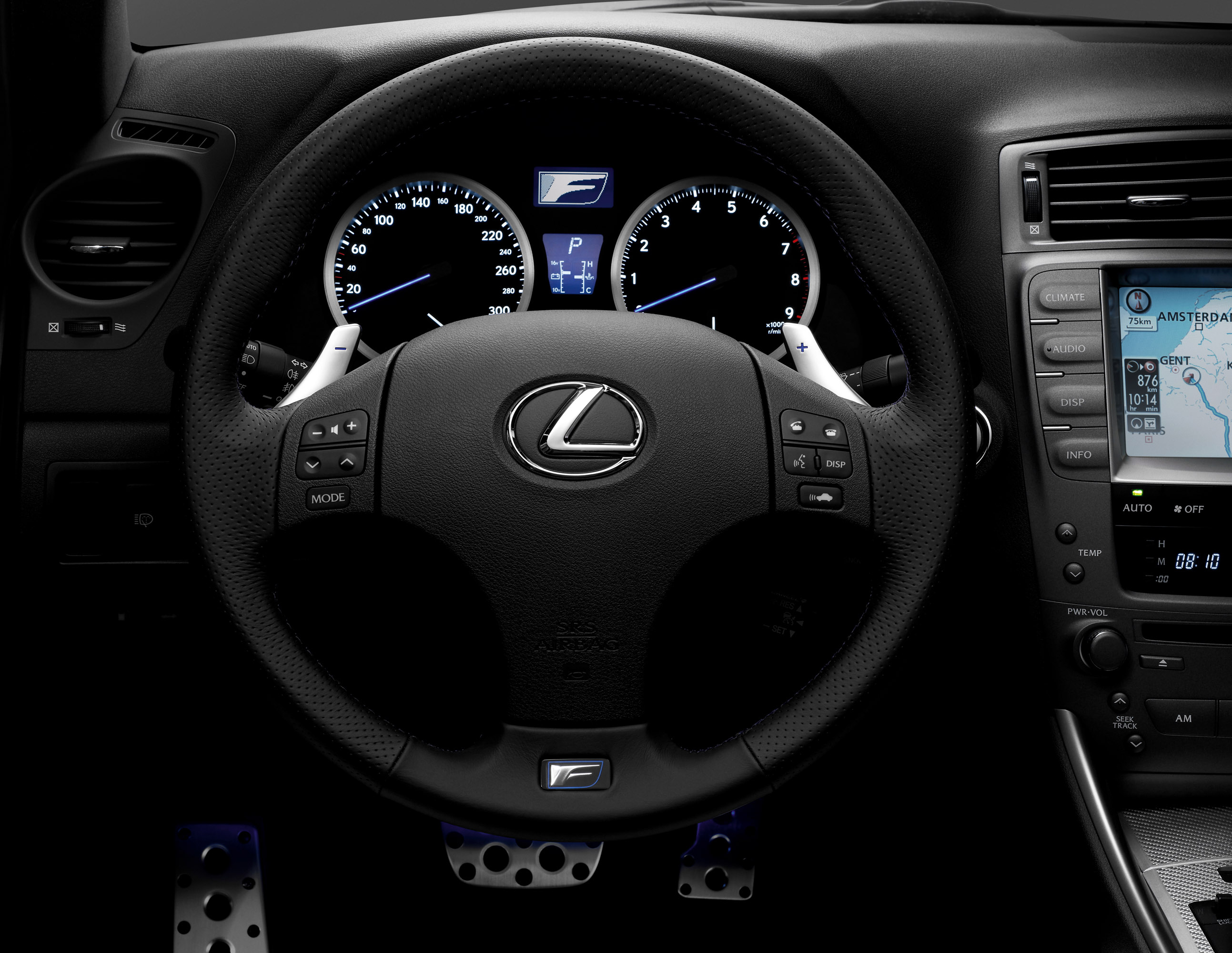 Lexus IS-F EU Version photo #39