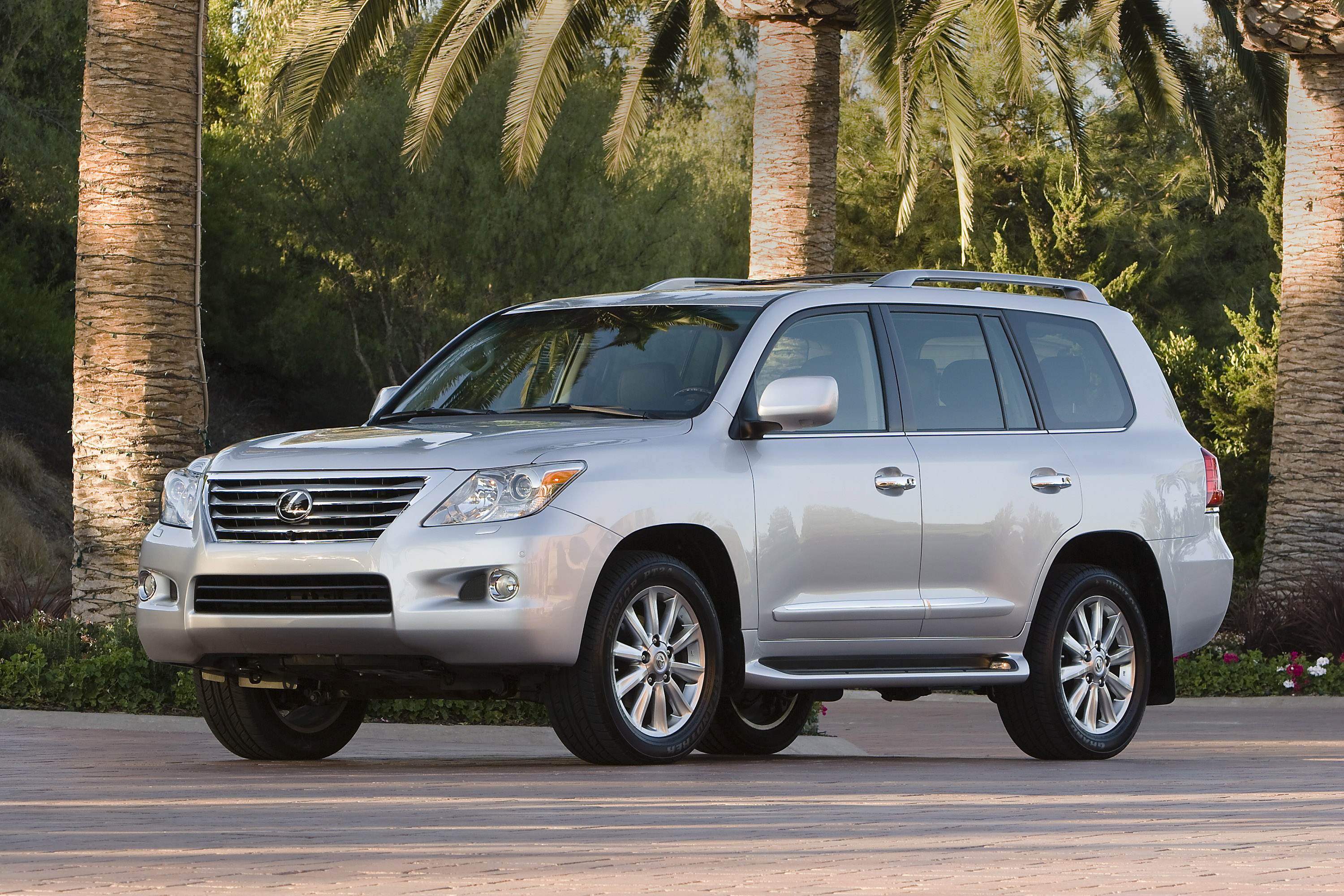 2008 Lexus LX 570 - HD Pictures @ carsinvasion.com