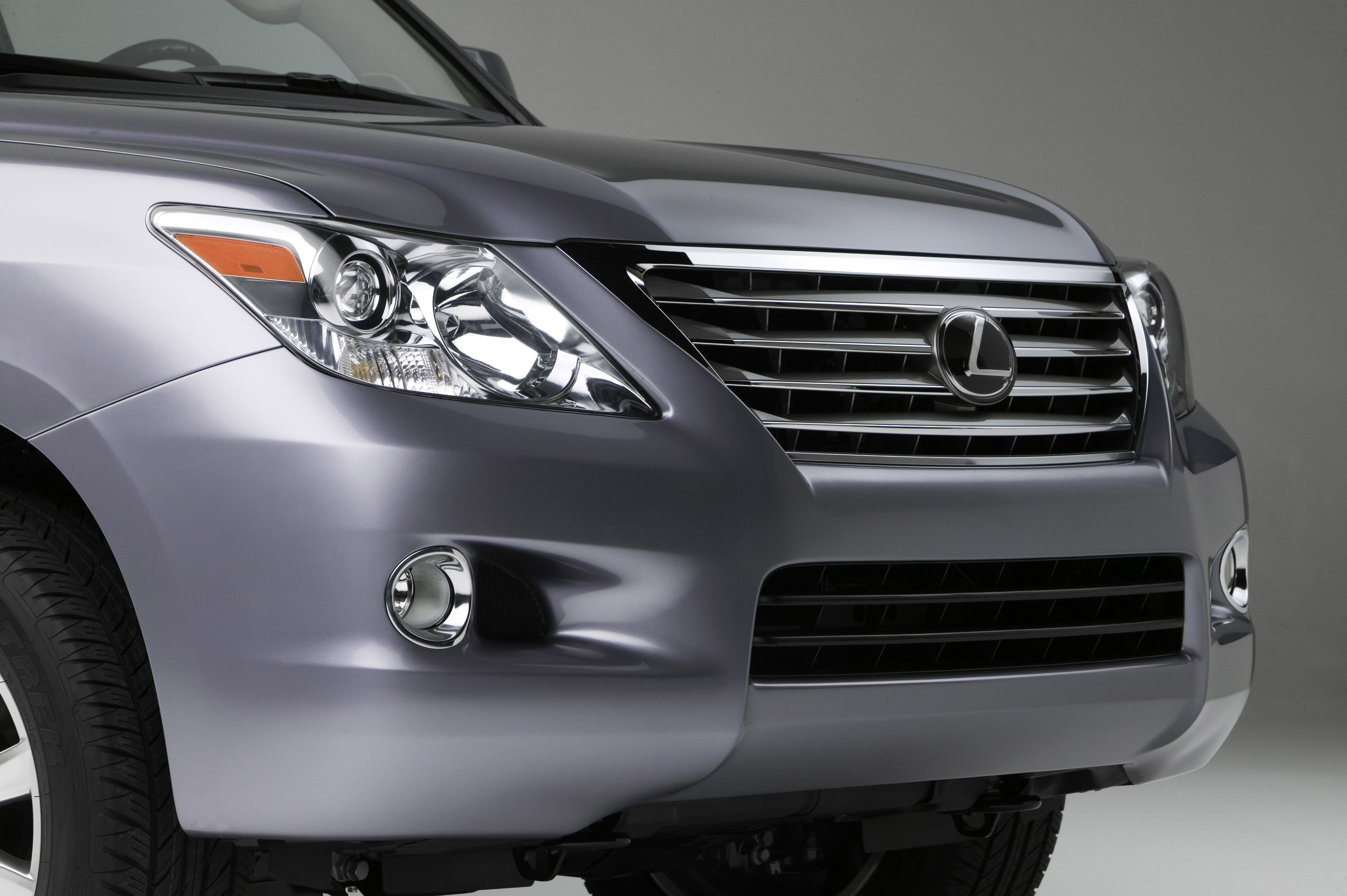 Lexus LX 570 photo #46