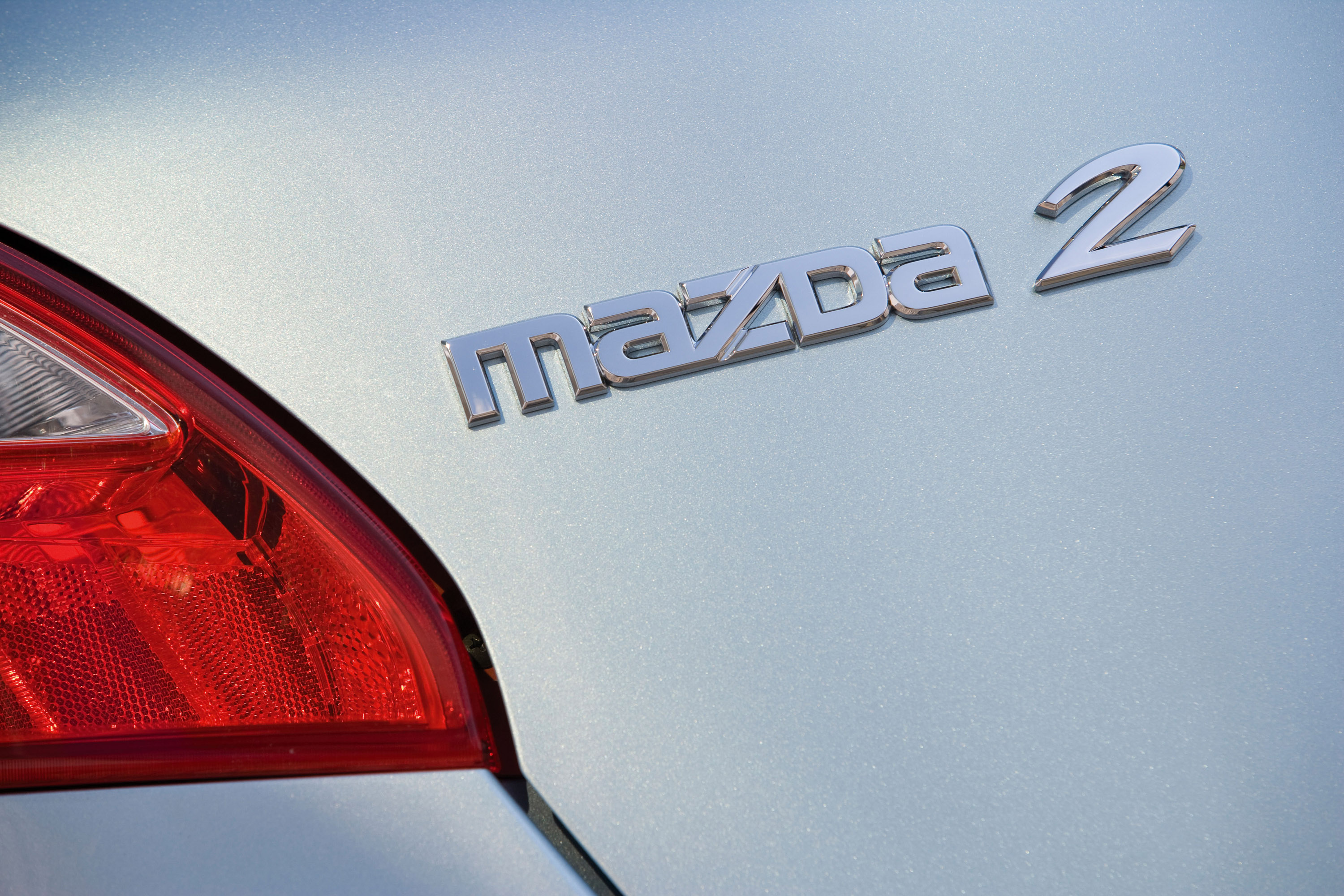Mazda 2 photo #57