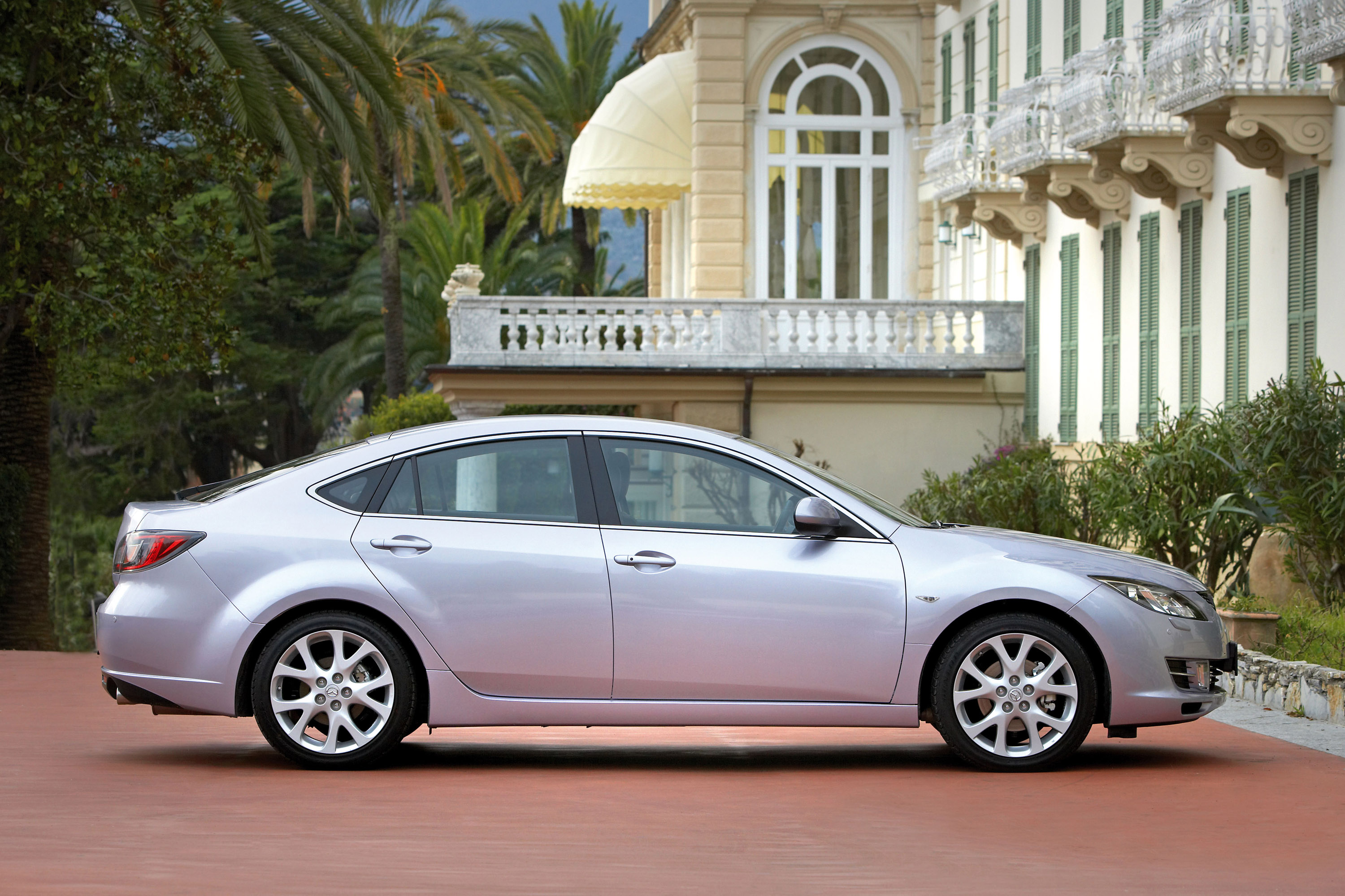 Mazda 6 Hatchback photo #16