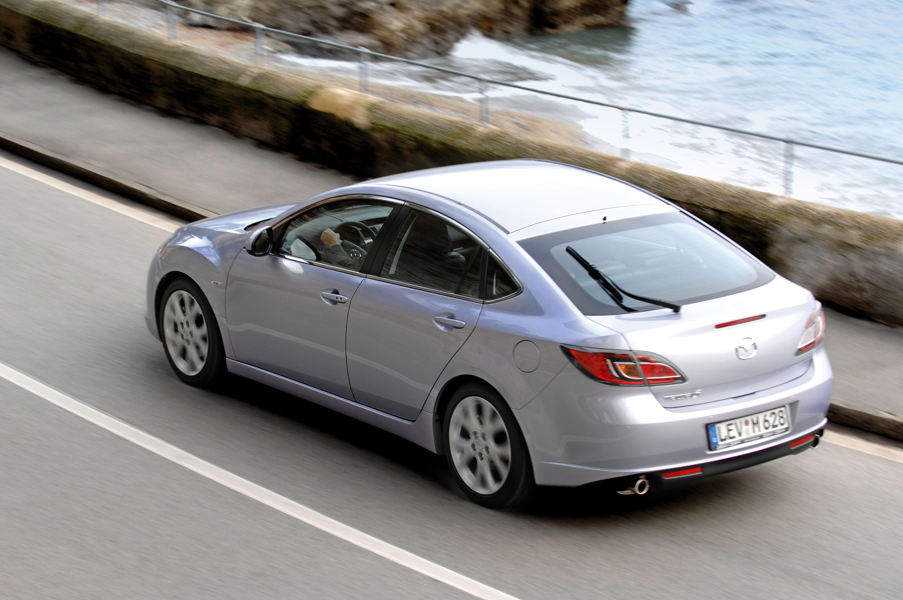 Mazda 6 Hatchback photo #28