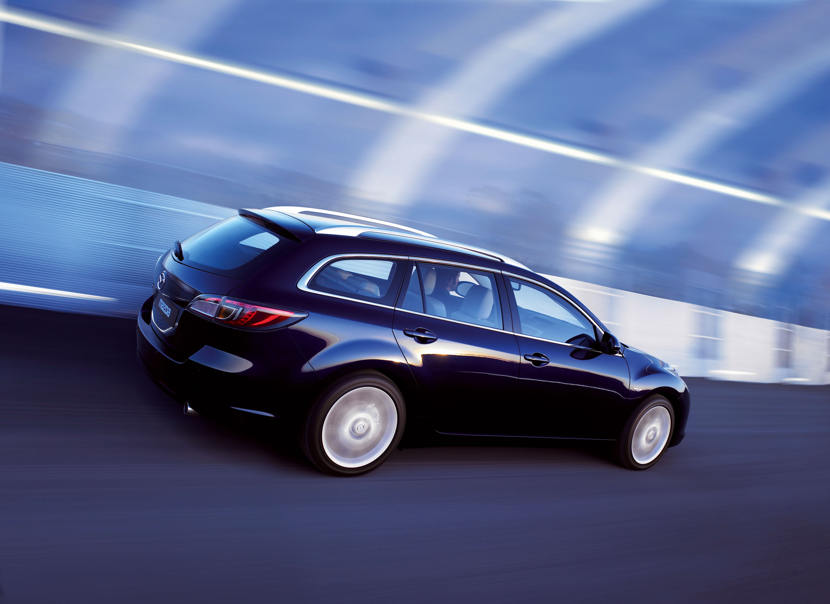 Mazda 6 Wagon photo #29