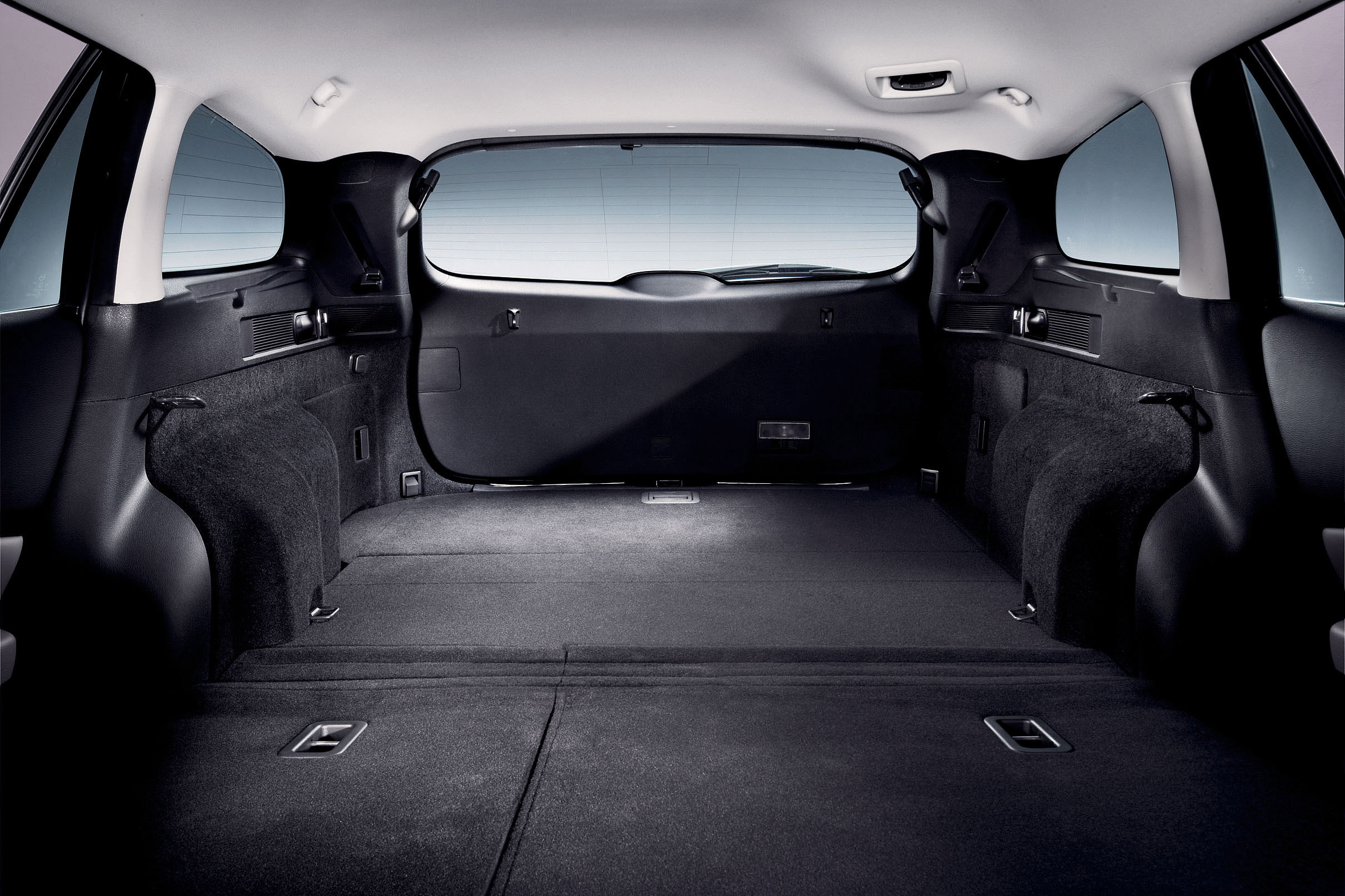 Mazda 6 Wagon photo #43