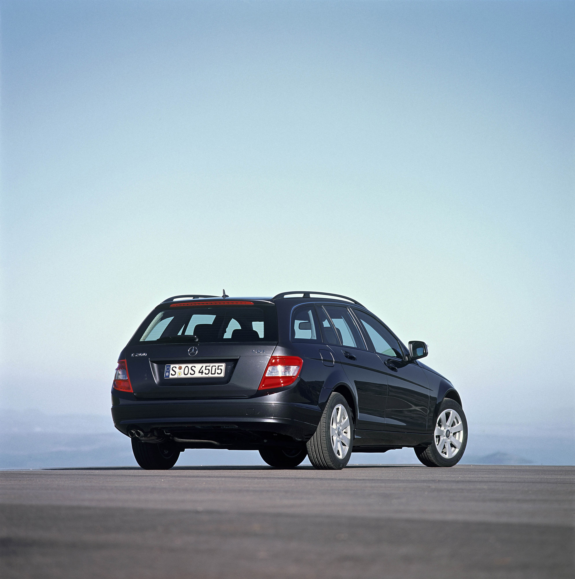 Mercedes-Benz C-Class Estate photo #72