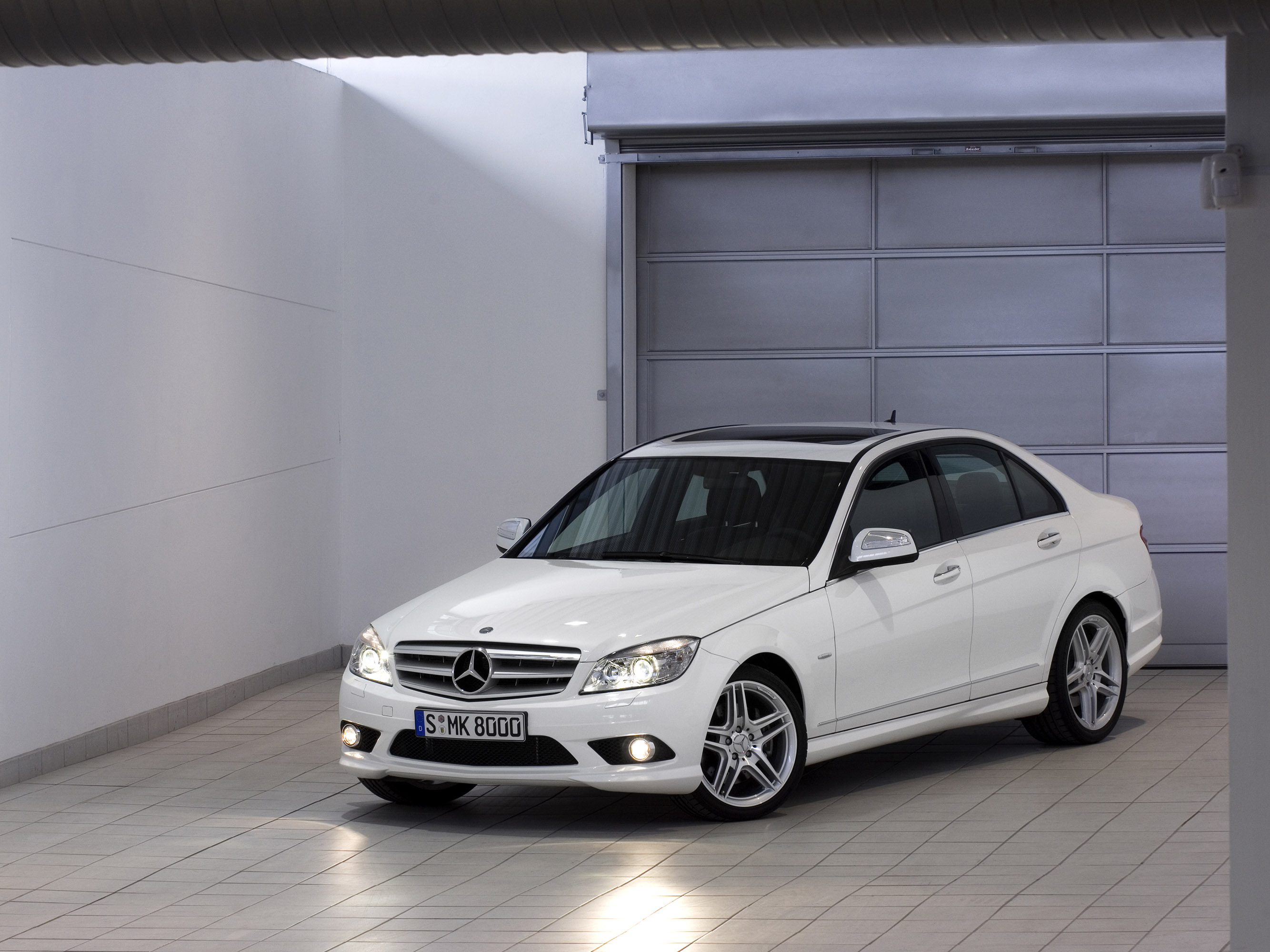 Mercedes-Benz C-Class photo #23