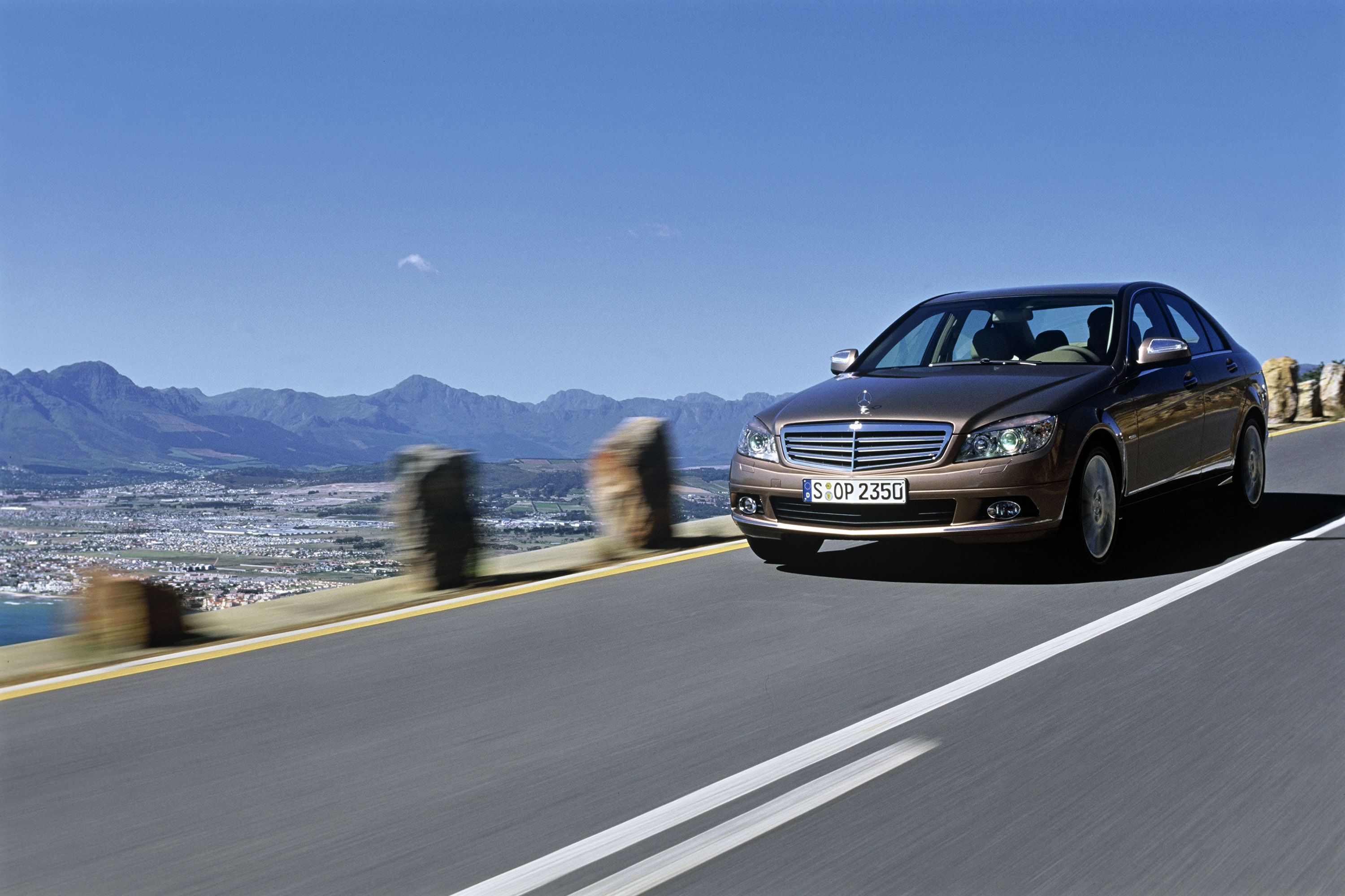 Mercedes-Benz C-Class photo #37