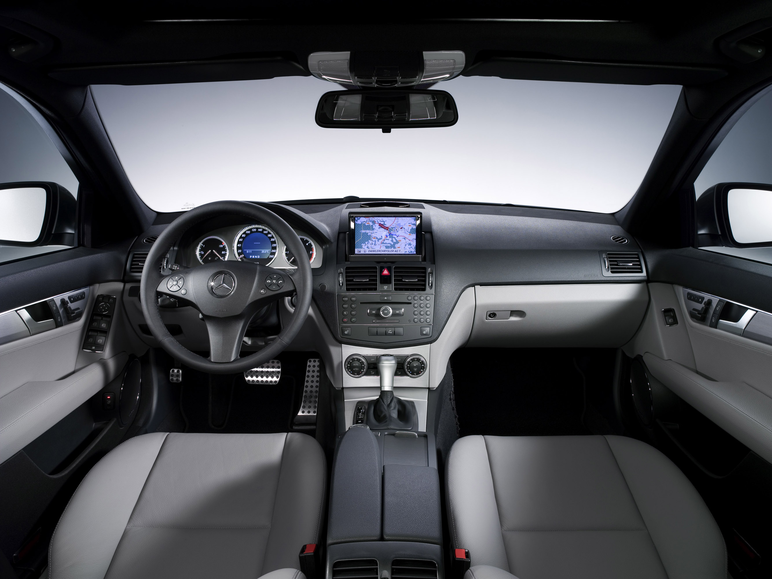 Mercedes-Benz C-Class photo #59