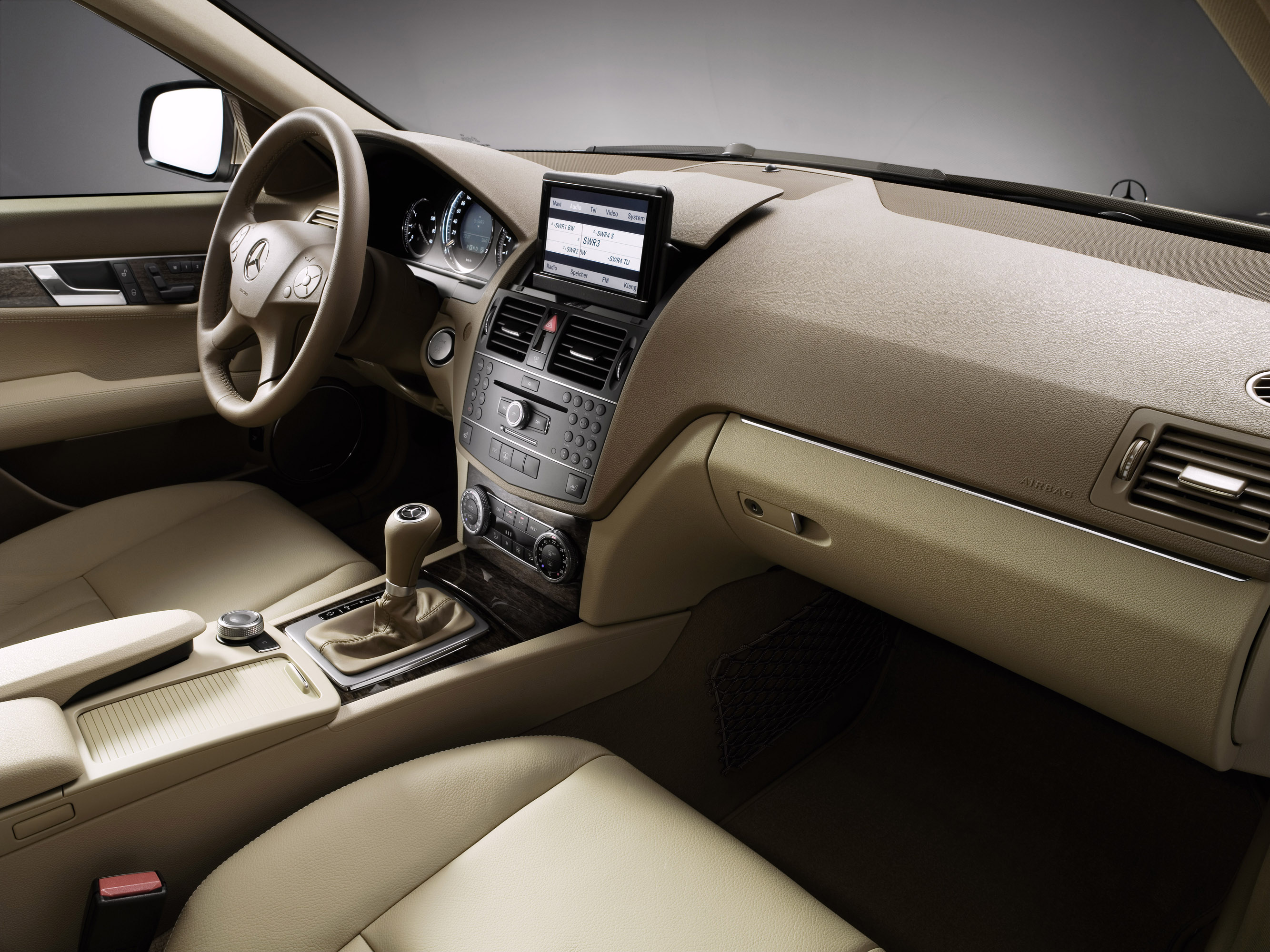 Mercedes-Benz C-Class photo #64