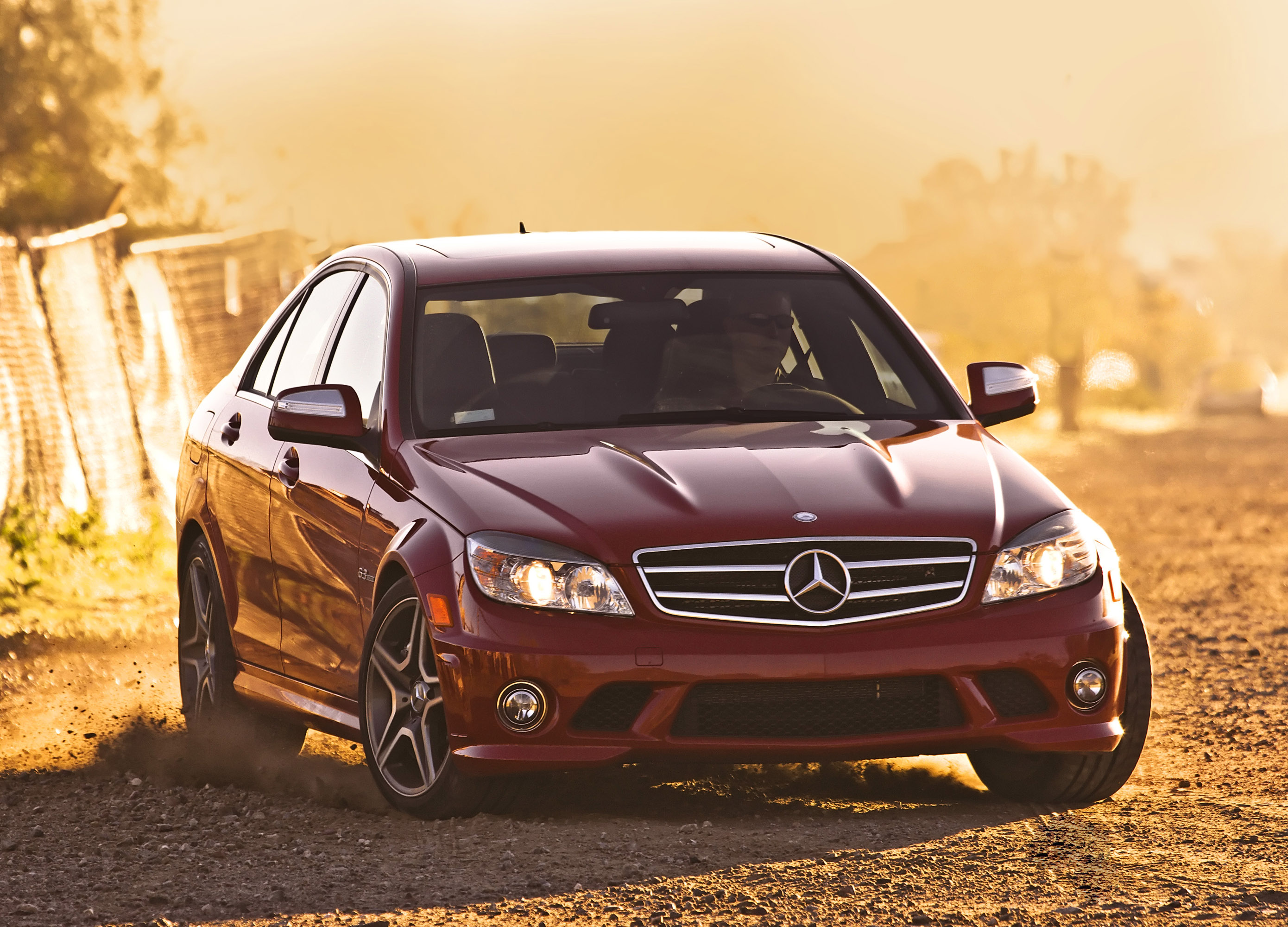 Mercedes-Benz C63 AMG photo #12