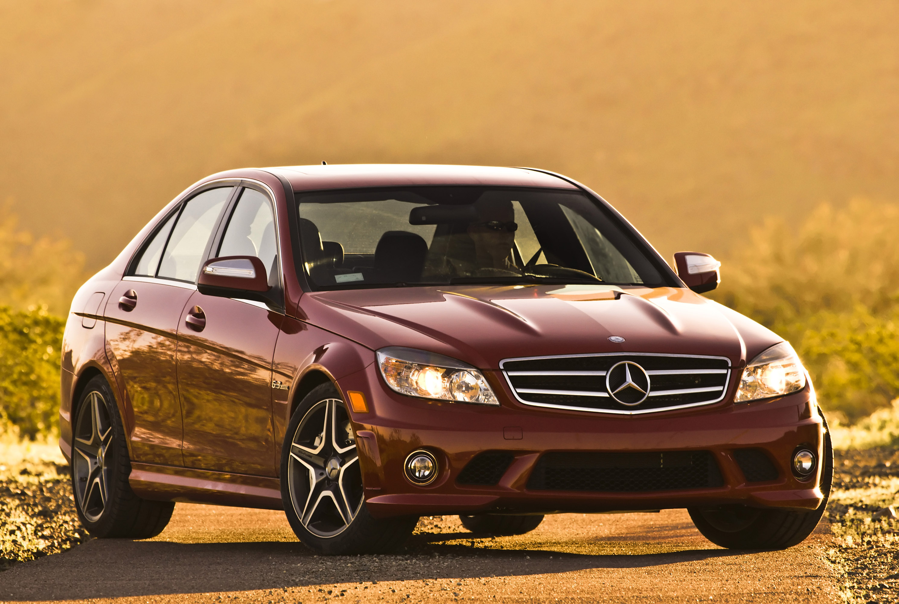 Mercedes-Benz C63 AMG photo #13
