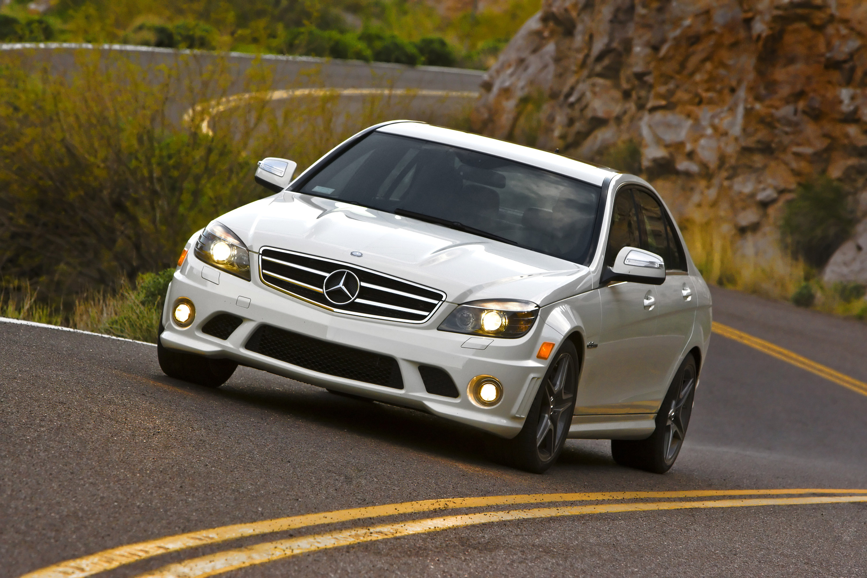 Mercedes-Benz C63 AMG photo #19