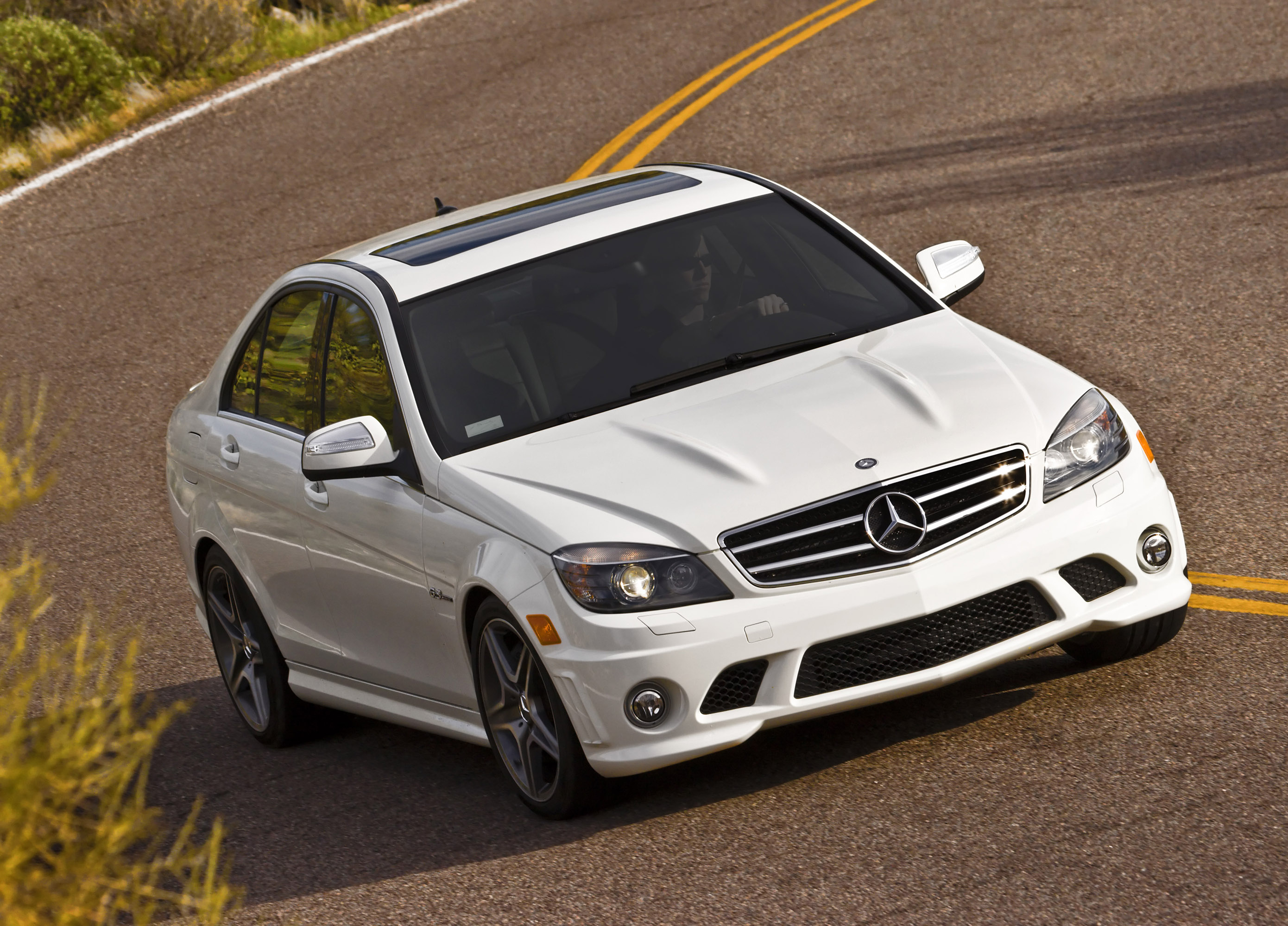 Mercedes-Benz C63 AMG photo #20
