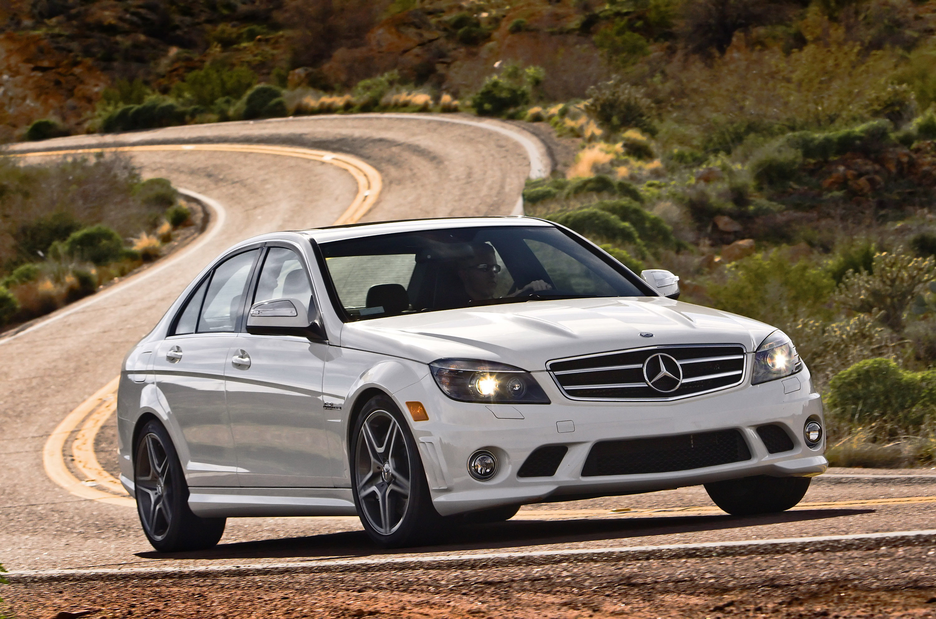 Mercedes-Benz C63 AMG photo #21