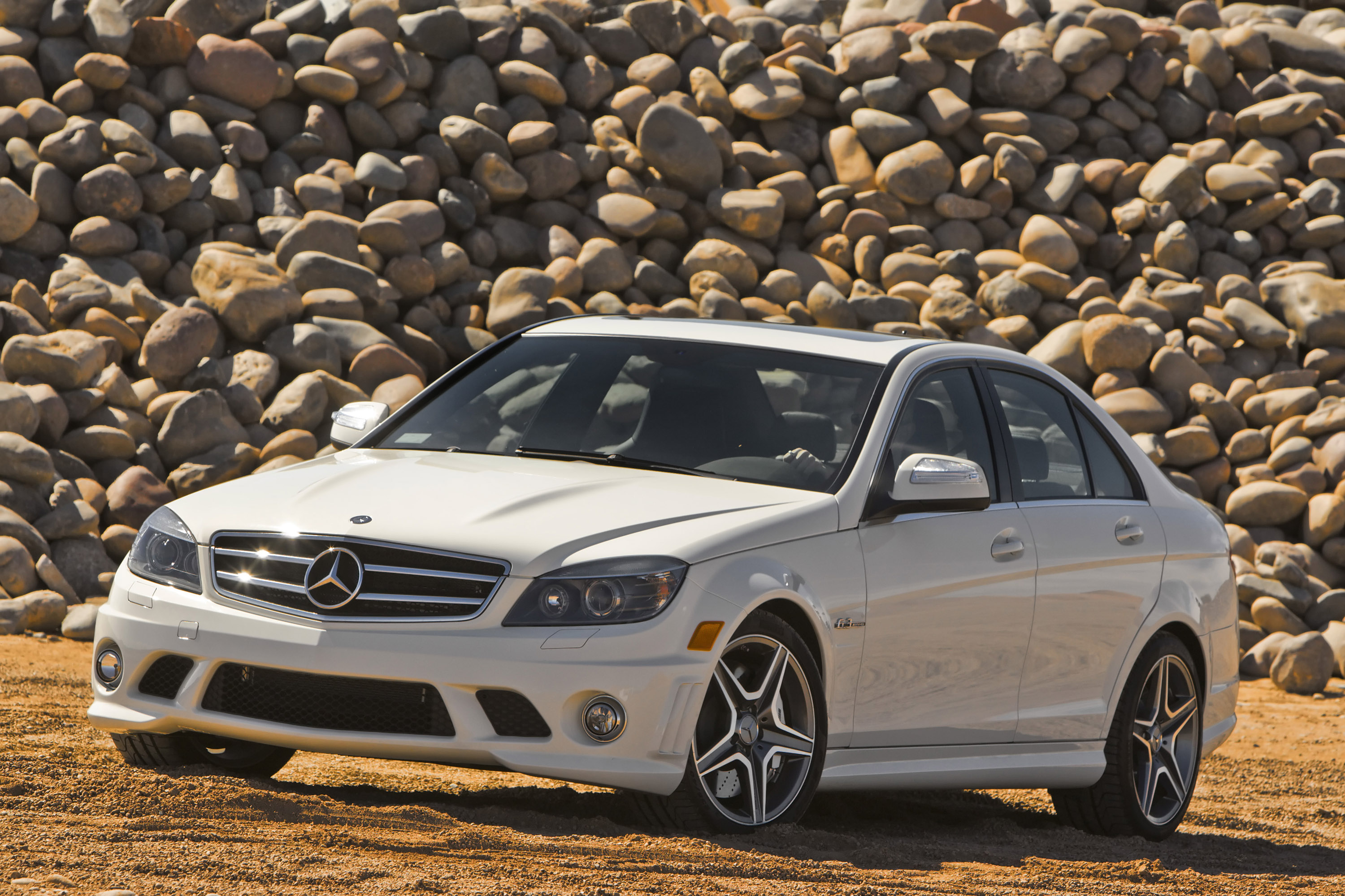 Mercedes-Benz C63 AMG photo #22