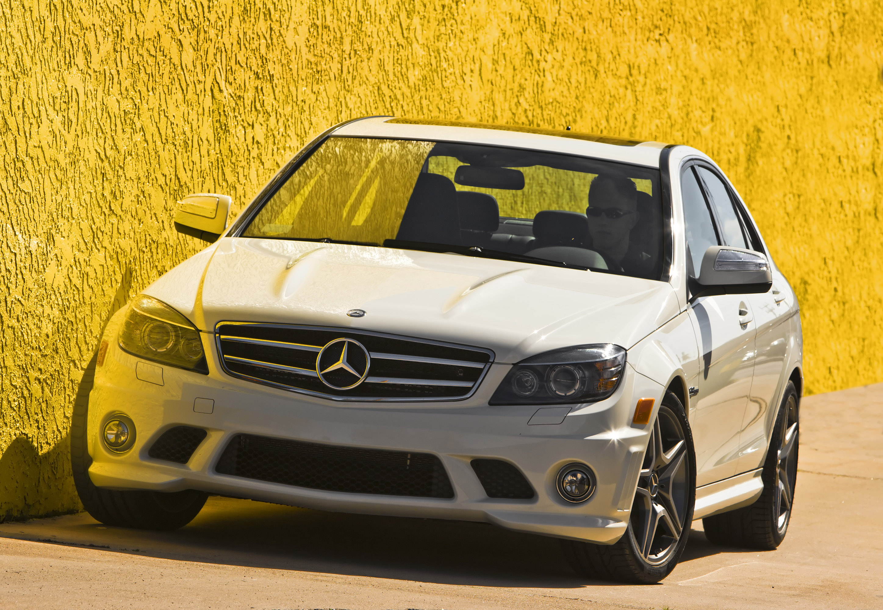 Mercedes-Benz C63 AMG photo #23