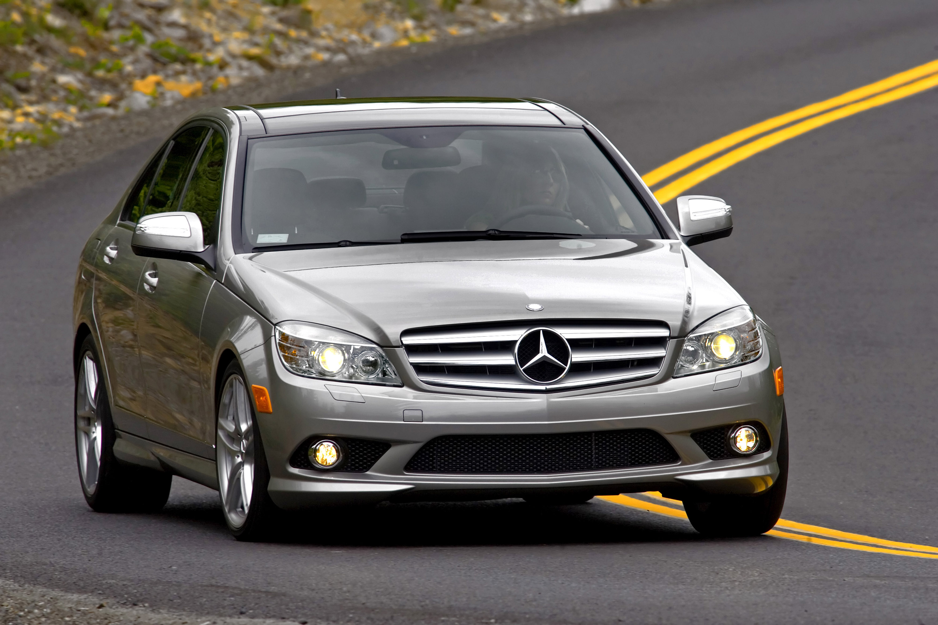 Mercedes-Benz C63 AMG photo #34