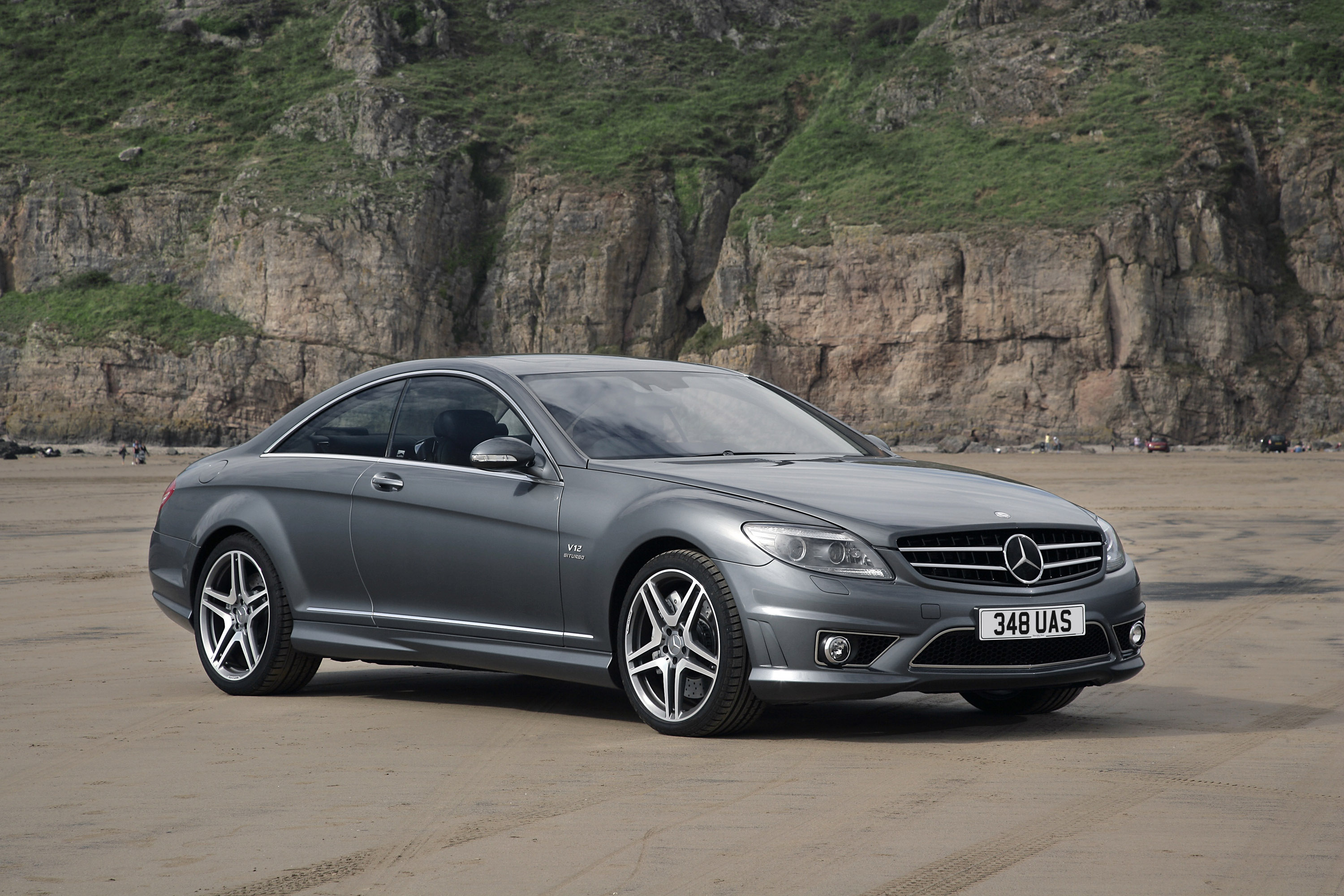 Mercedes-Benz CL65 AMG UK Version photo #24