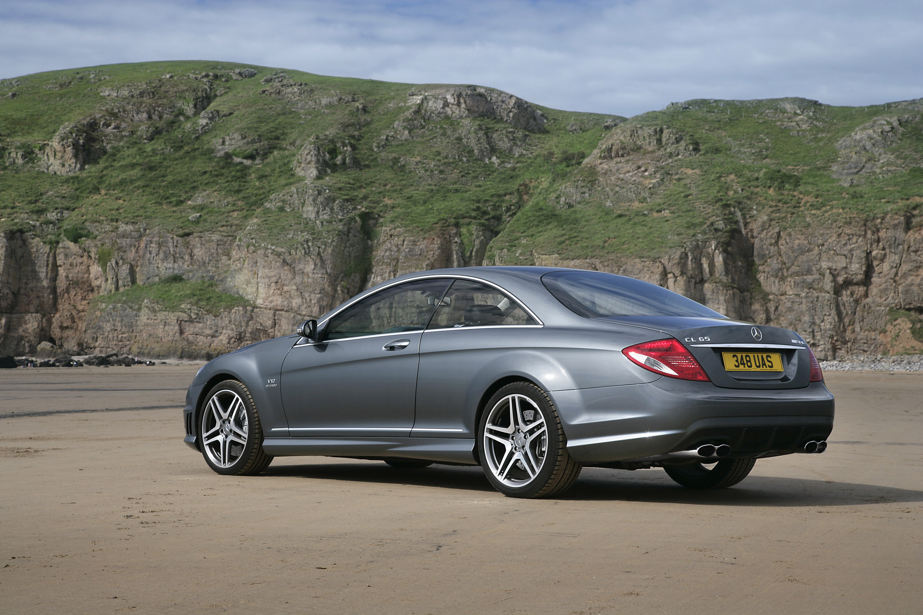 Mercedes-Benz CL65 AMG UK Version photo #63