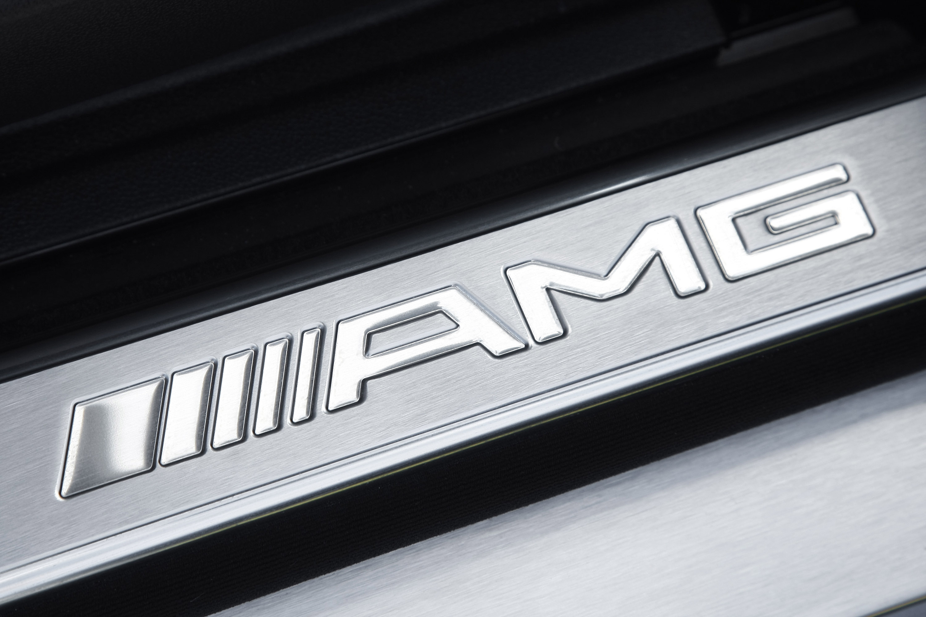 Mercedes-Benz CL65 AMG UK Version photo #74