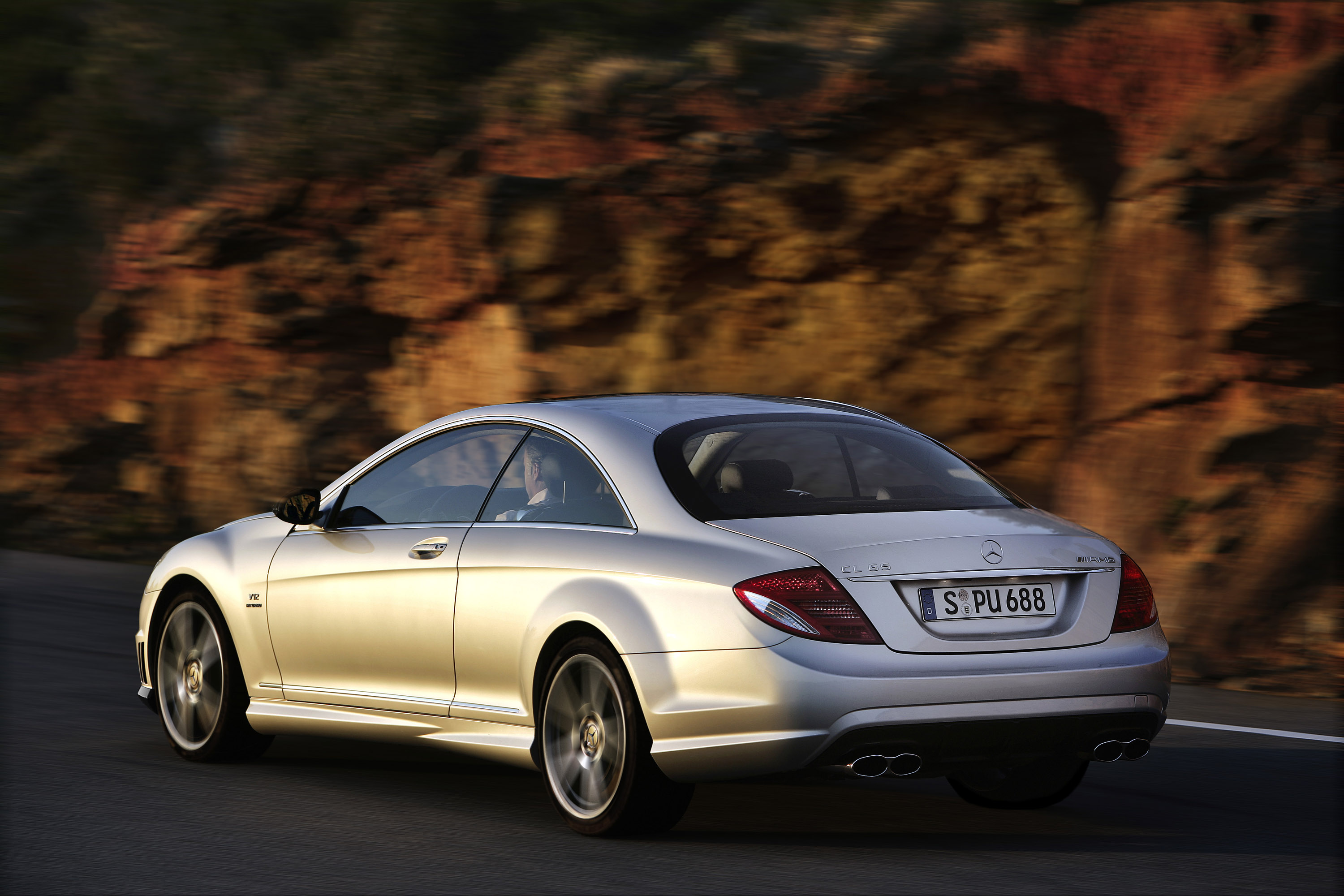 Mercedes-Benz CL65 AMG photo #17