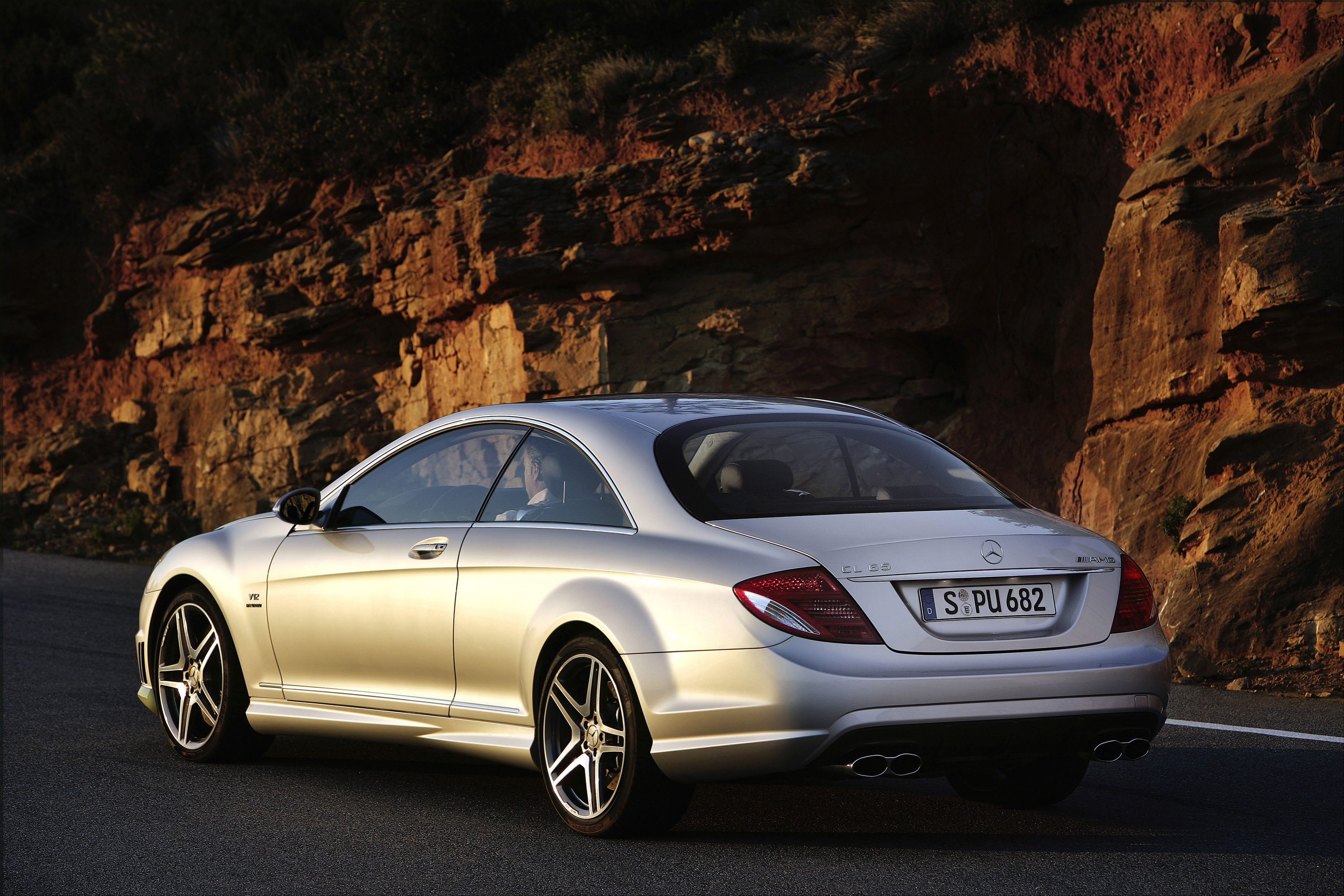 Mercedes-Benz CL65 AMG photo #20
