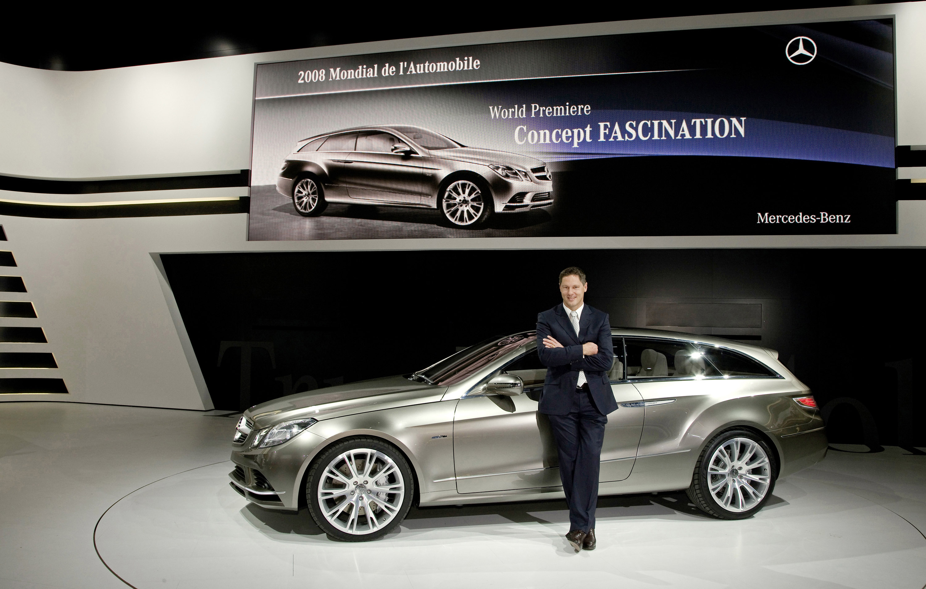 Mercedes-Benz Fascination Concept photo #27