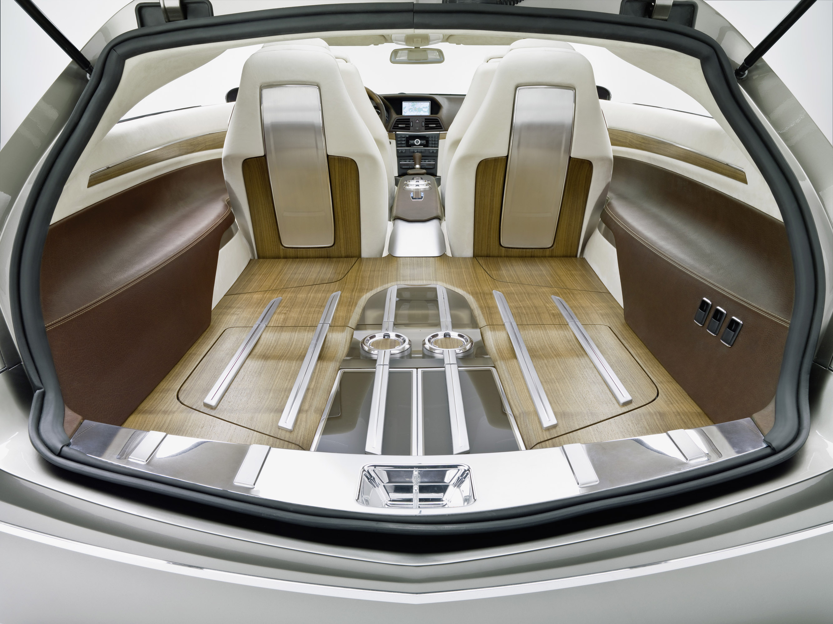 Mercedes-Benz Fascination Concept photo #33