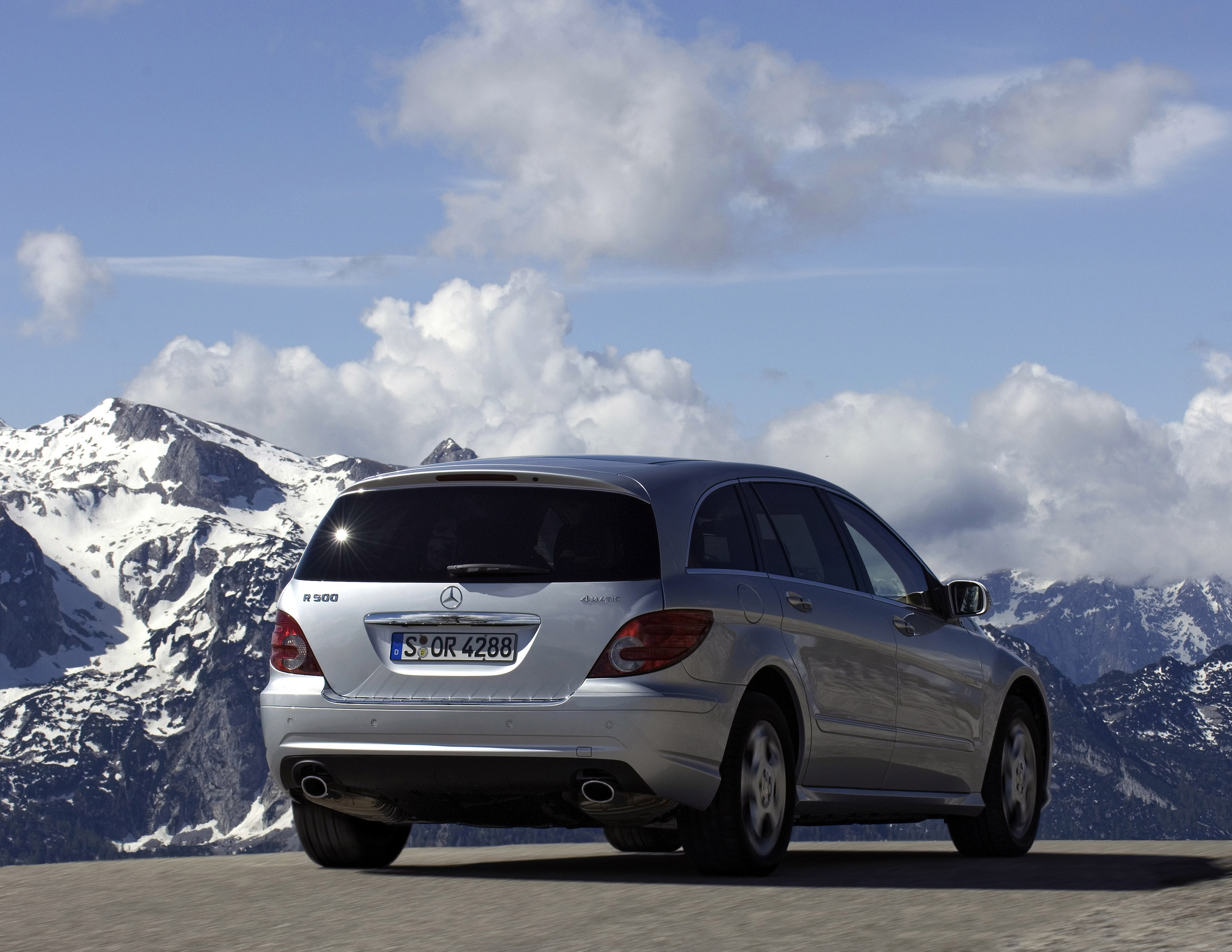 Mercedes-Benz R-Class photo #29