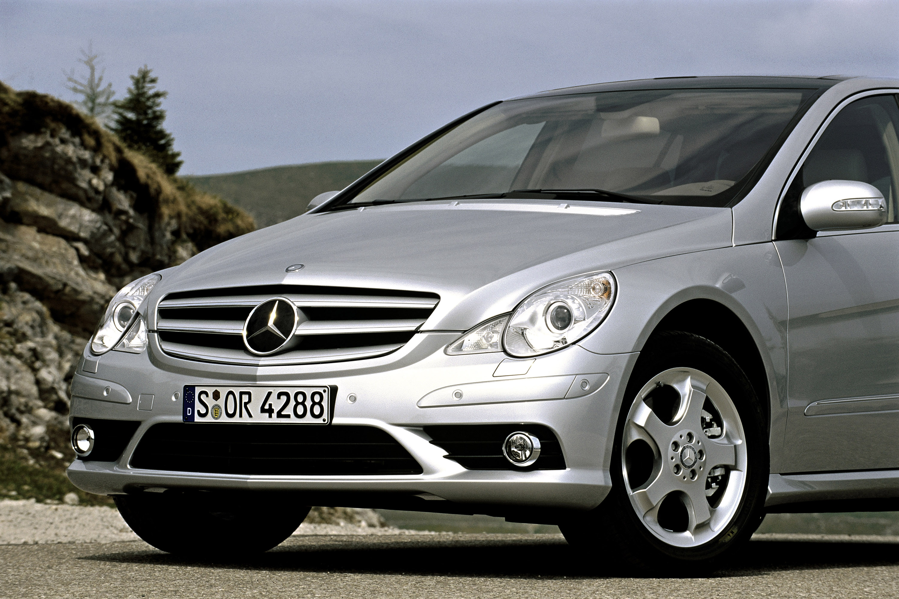 Mercedes-Benz R-Class photo #38