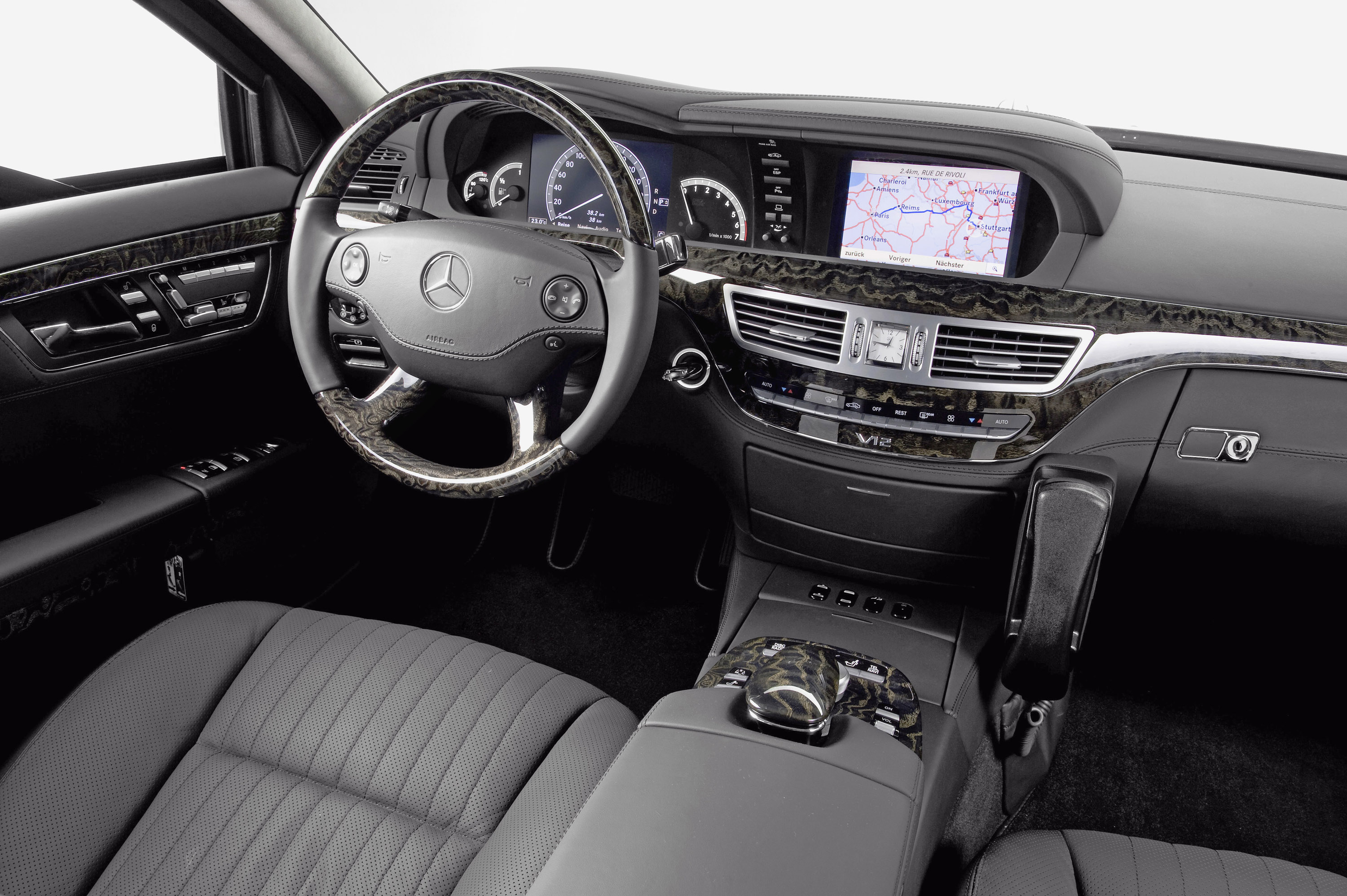 Mercedes-Benz S 600 Guard Pullman photo #6