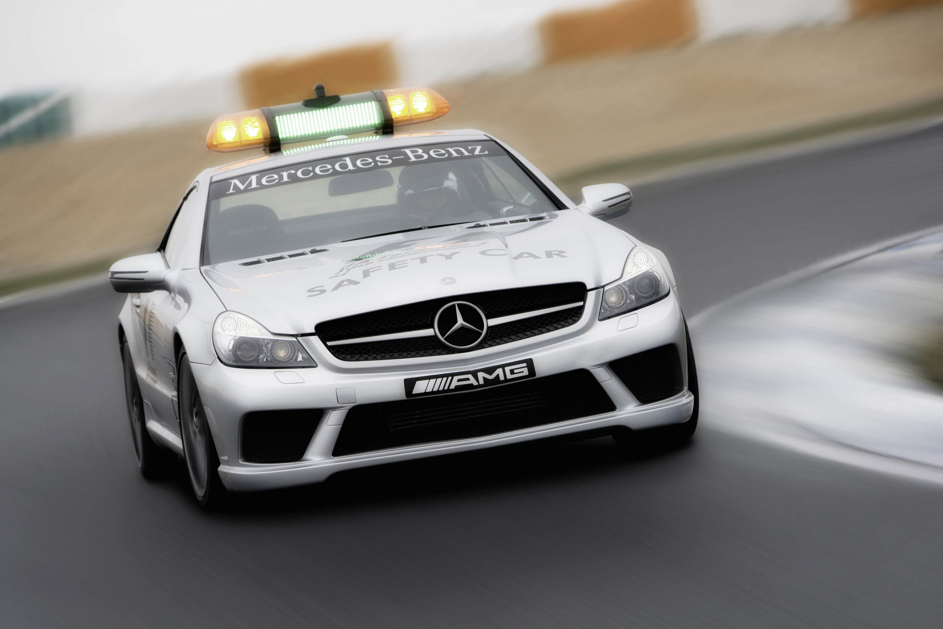 Mercedes-Benz SL 63 AMG F1 Safety Car photo #2