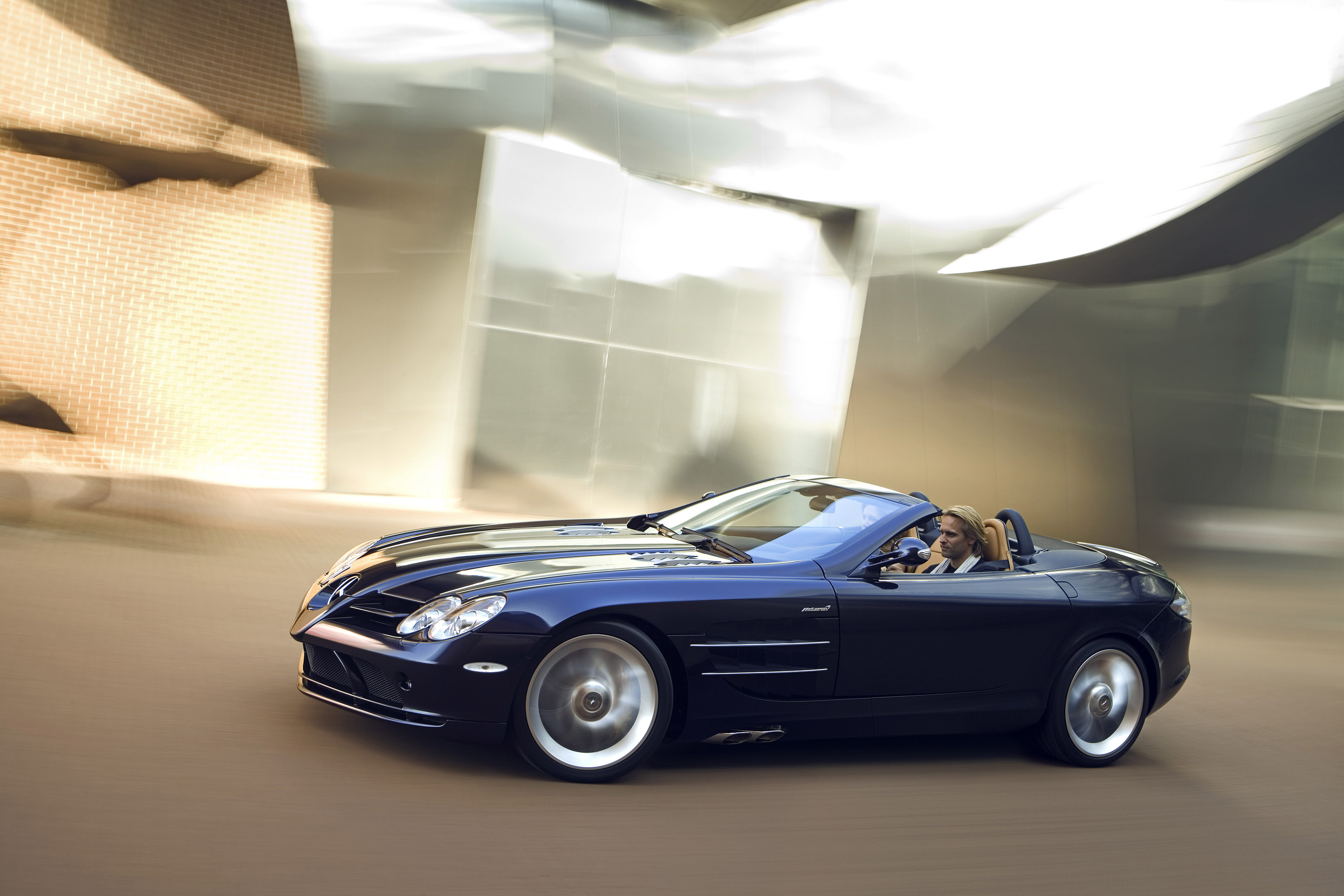 Mercedes-Benz SLR McLaren Roadster photo #4