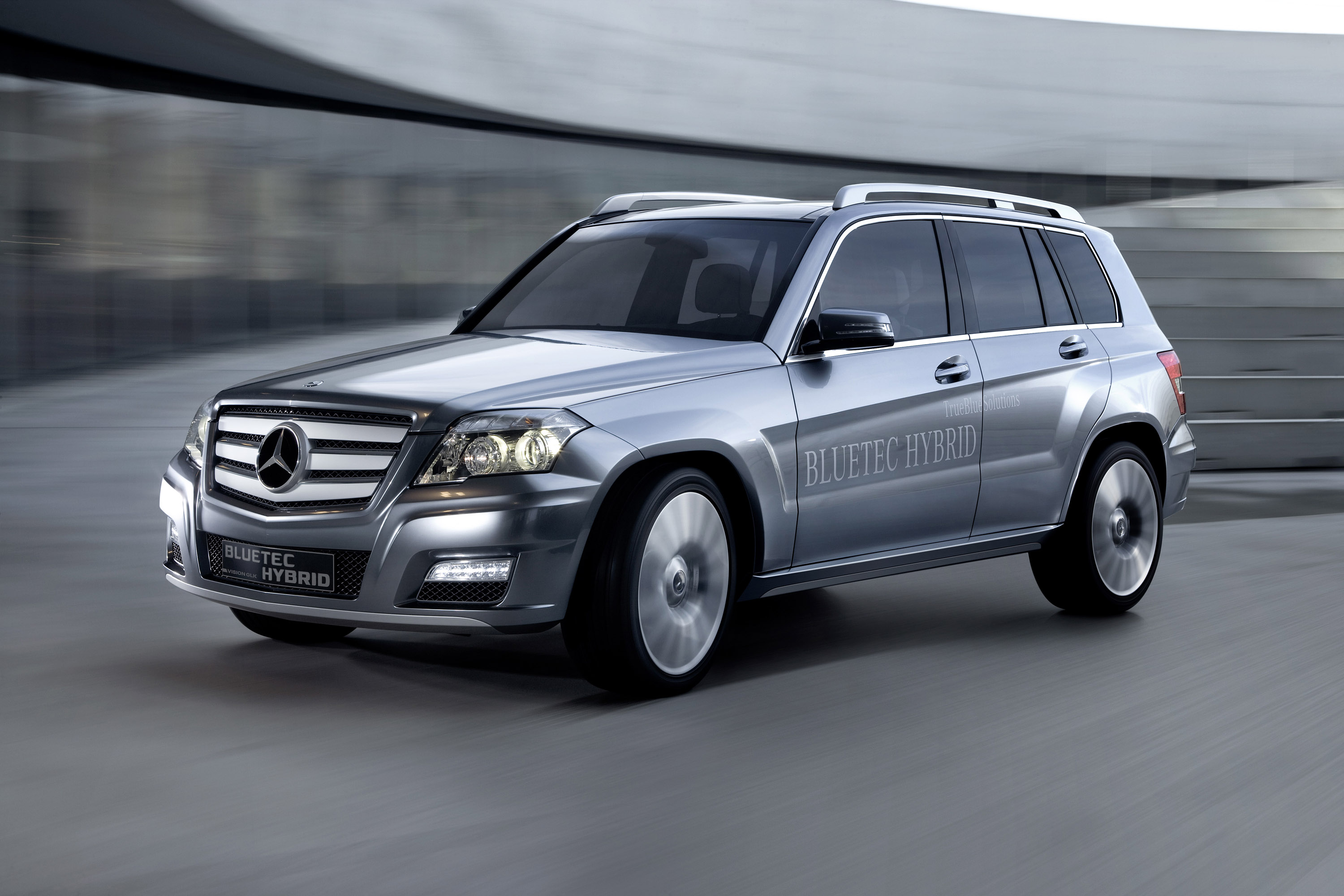 Mercedes-Benz Vision GLK Bluetec Hybrid Concept photo #1