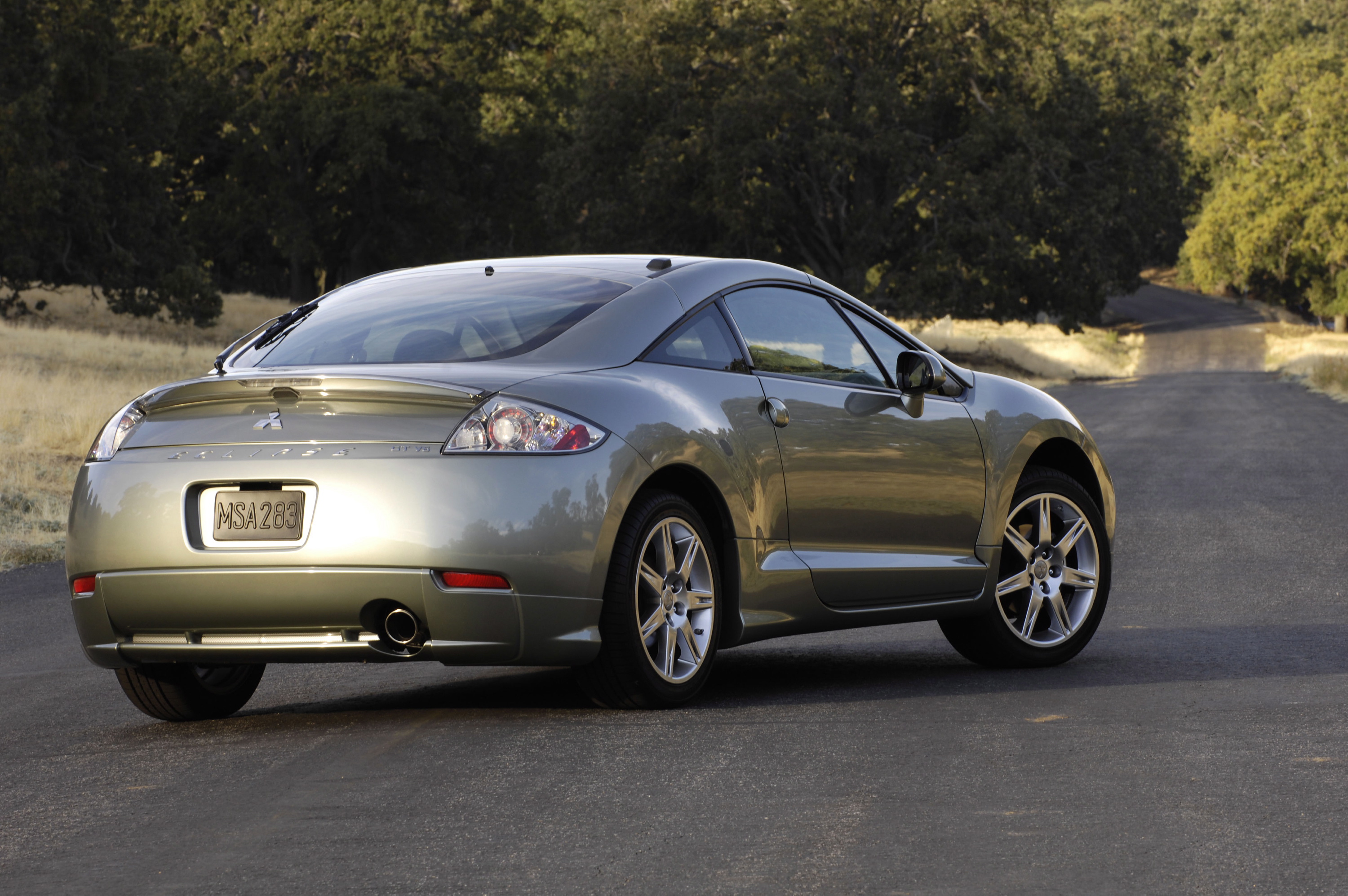 Mitsubishi Eclipse Coupe photo #27