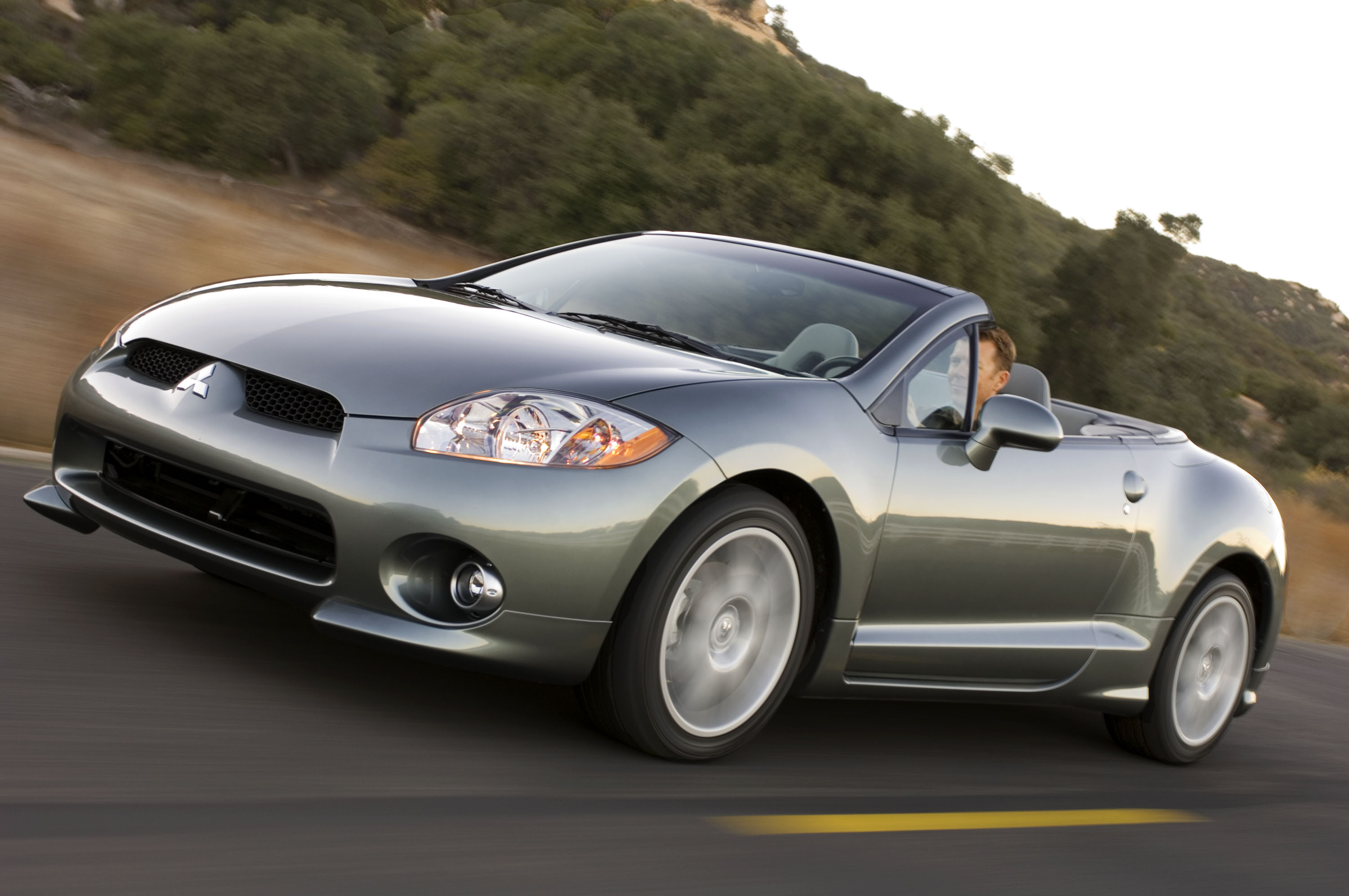 Mitsubishi Eclipse Spyder photo #3