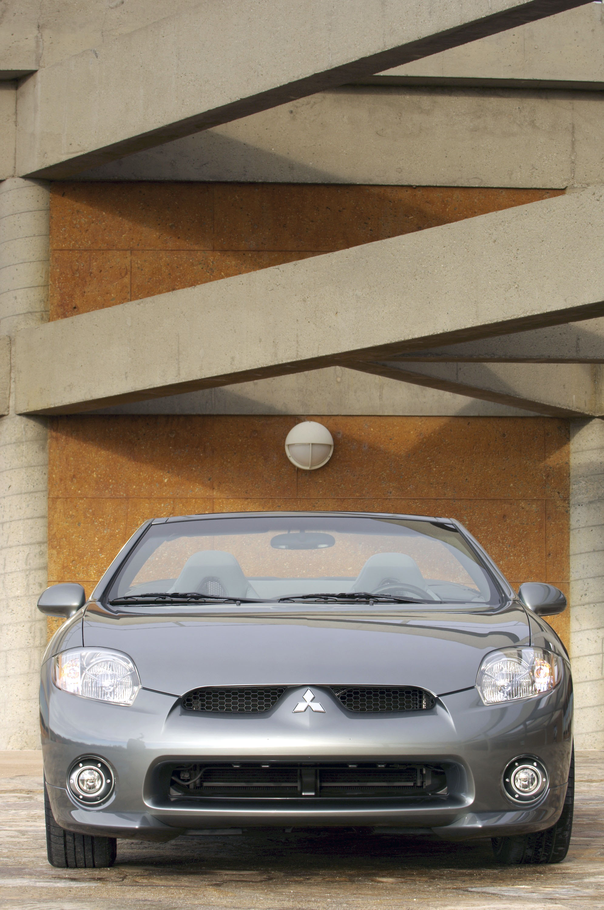 Mitsubishi Eclipse Spyder photo #6