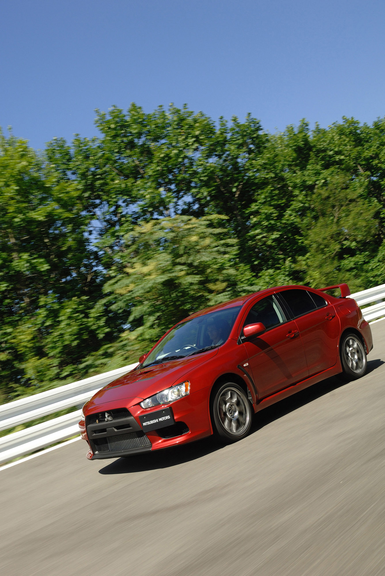 Mitsubishi Lancer Evolution photo #14