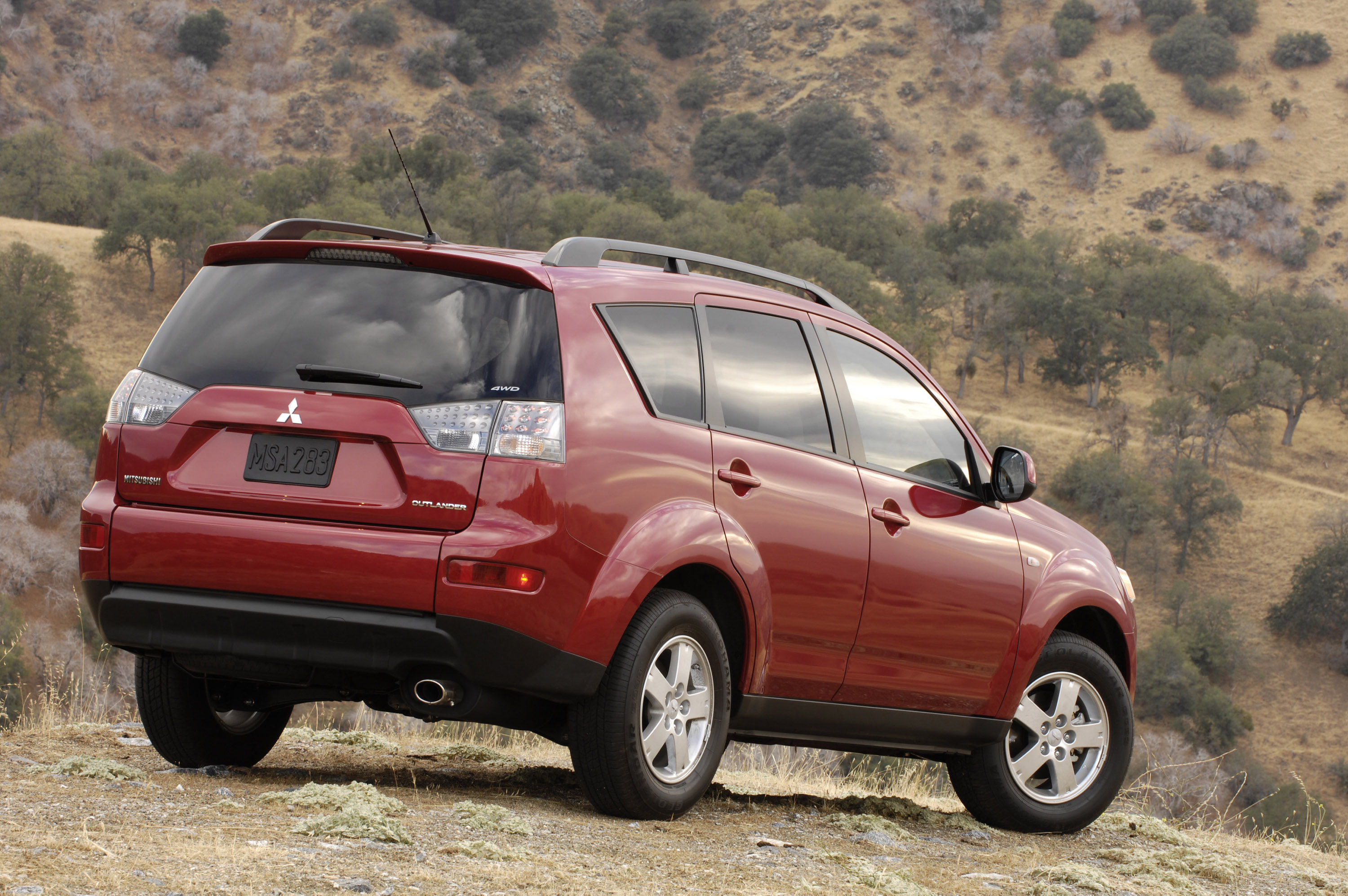 Mitsubishi Outlander photo #19