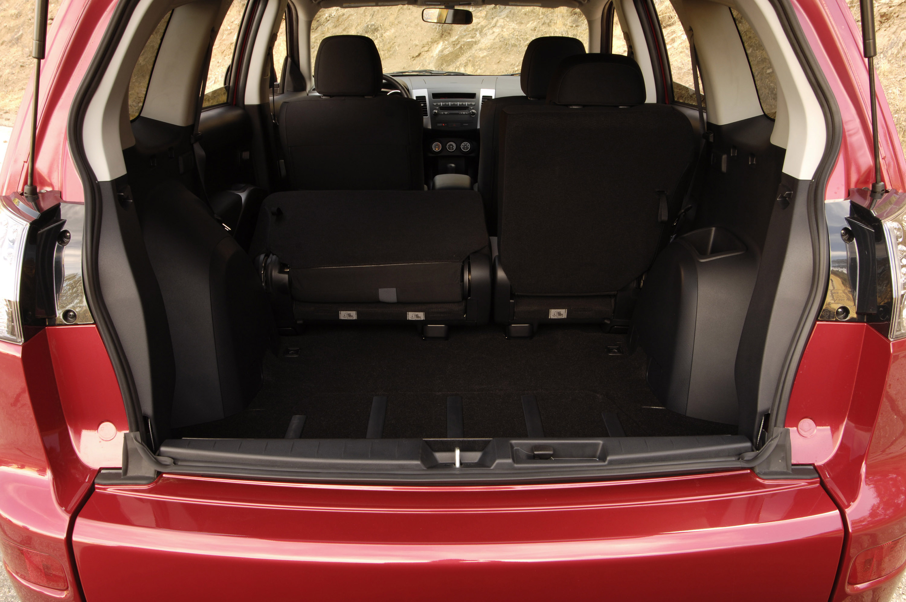 Mitsubishi Outlander photo #22