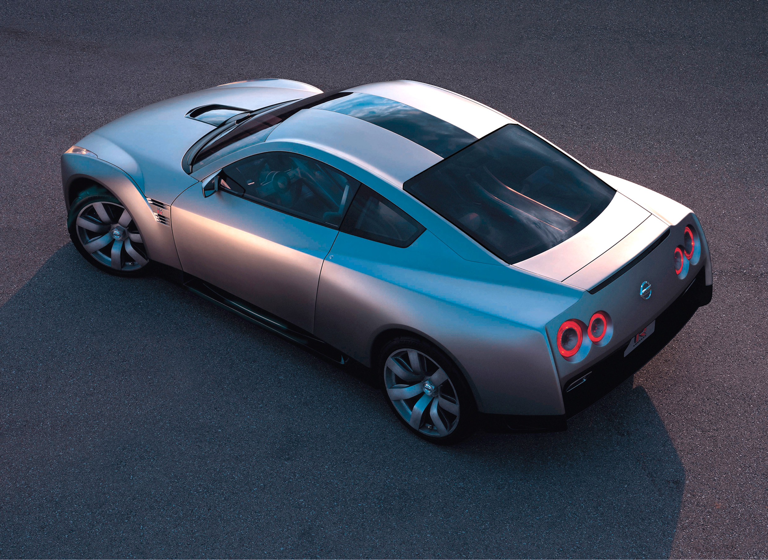 Nissan GT-R Concept photo #16