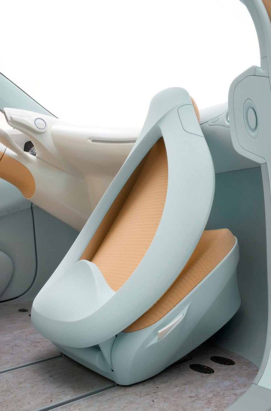Nissan Nuvu Concept photo #15